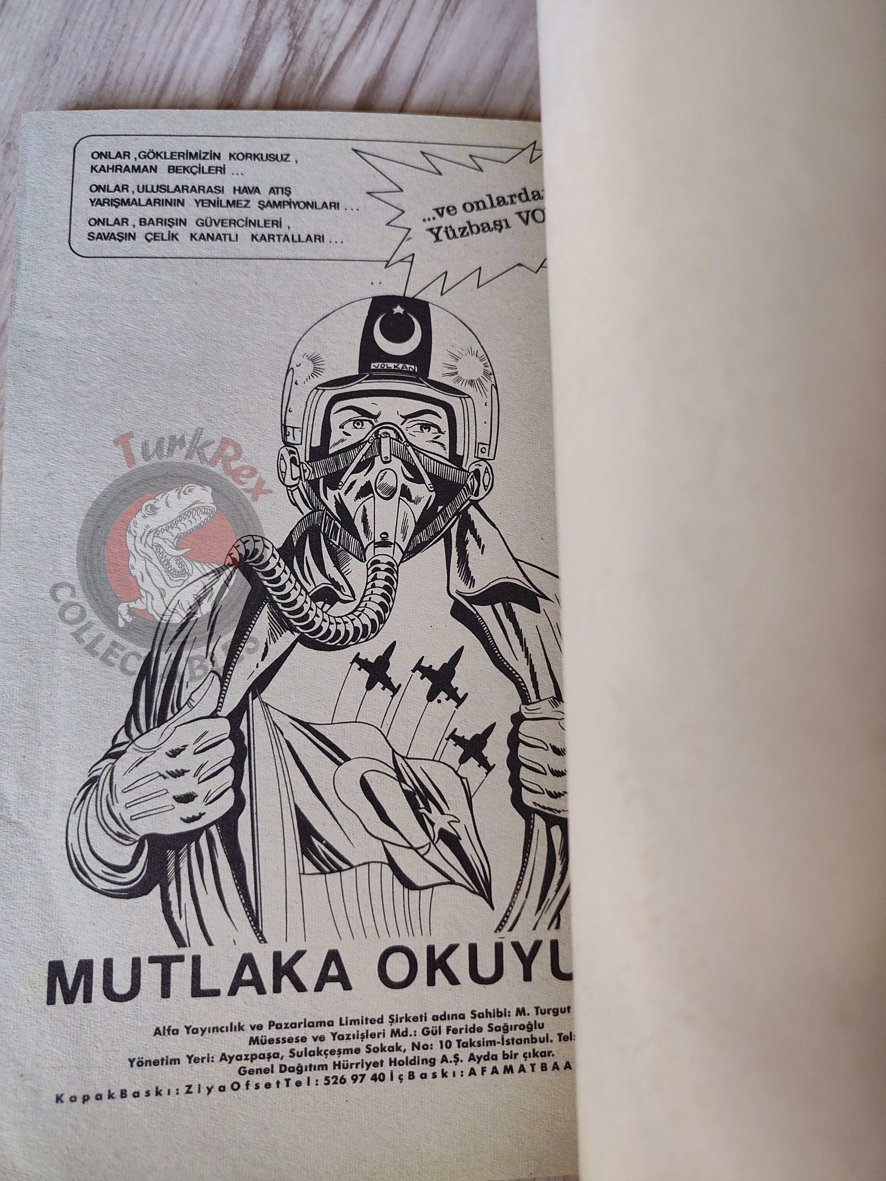 Tintin – The Blue Lotus mid 1980s Turkish Edition Comic Turkey 1