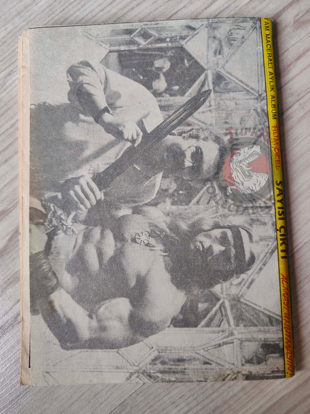 Süper Korku #20 late 80s Turkish Comic Turkey Creepy Eerie From the Darkness #1 Vampirella