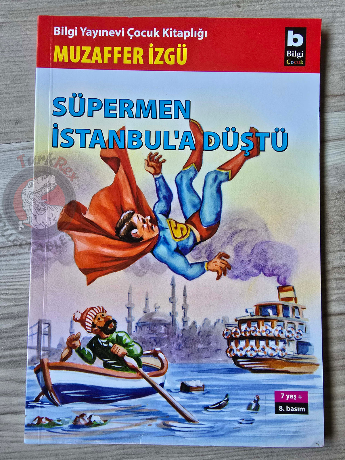 Superman Fell into Istanbul – Muzaffer İzgü 2007 Turkish Book Turkey Illustrated