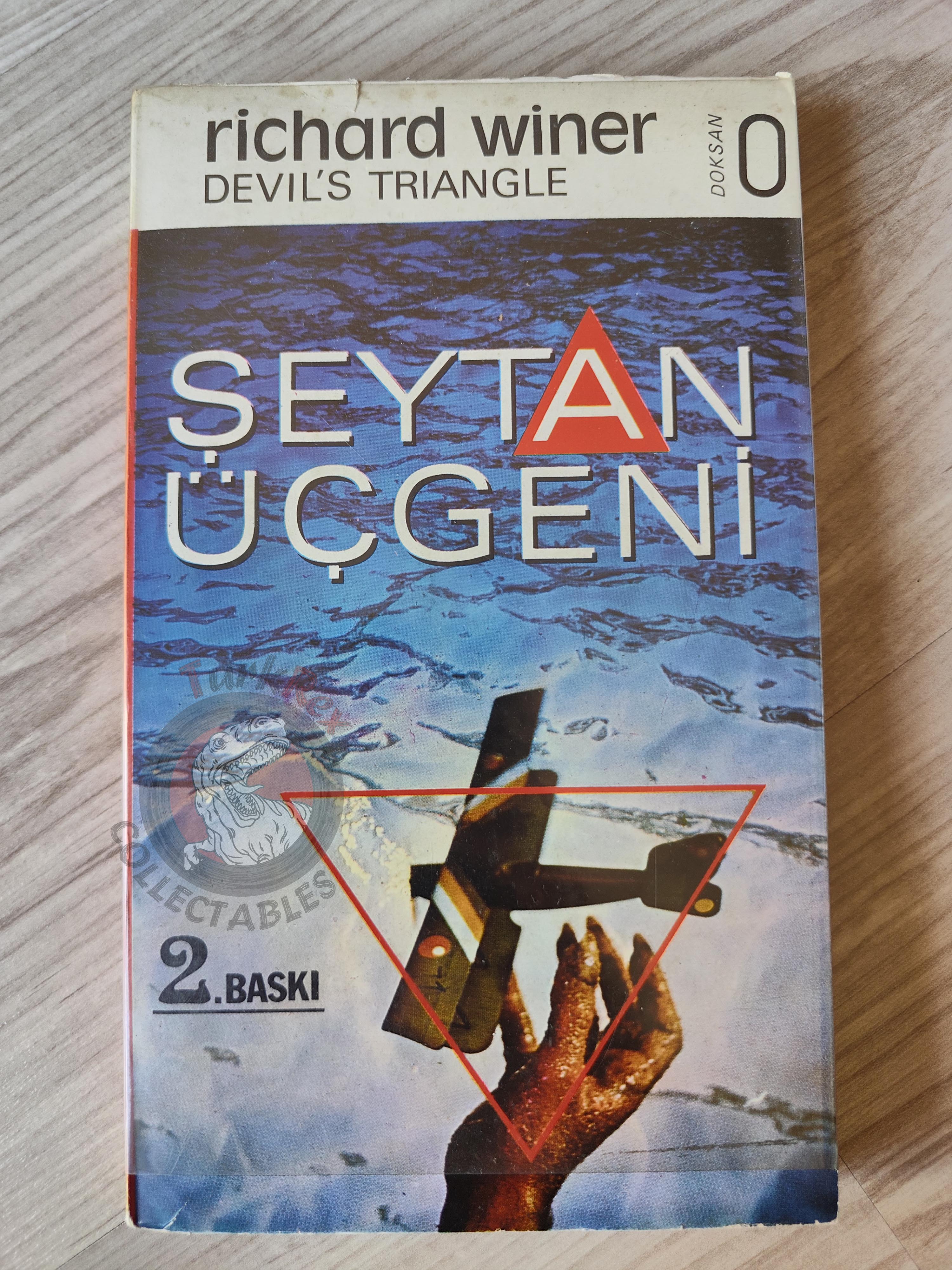 Richard Winer – The Devil's Triangle: Bermuda 1975 Turkish Book Turkey