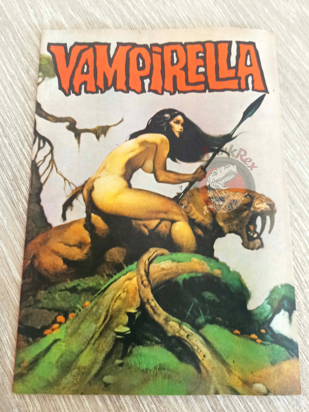 Vampirella #15 1977 Turkish Comic Turkey Warren Publishing cover Vampiress Carmilla #50 Morbius