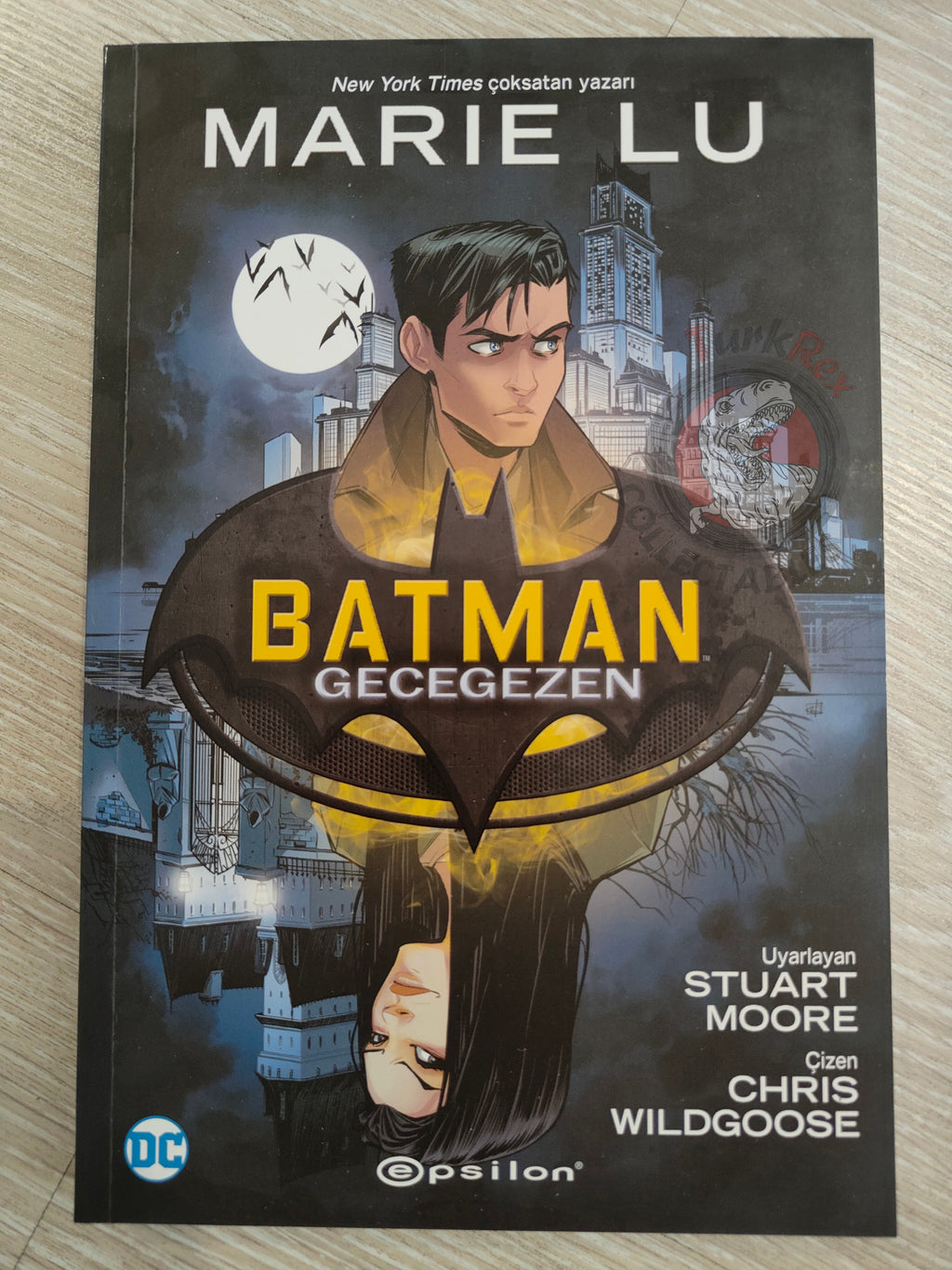 Batman: Nightwalker Turkish Comic Turkey Marie Lu