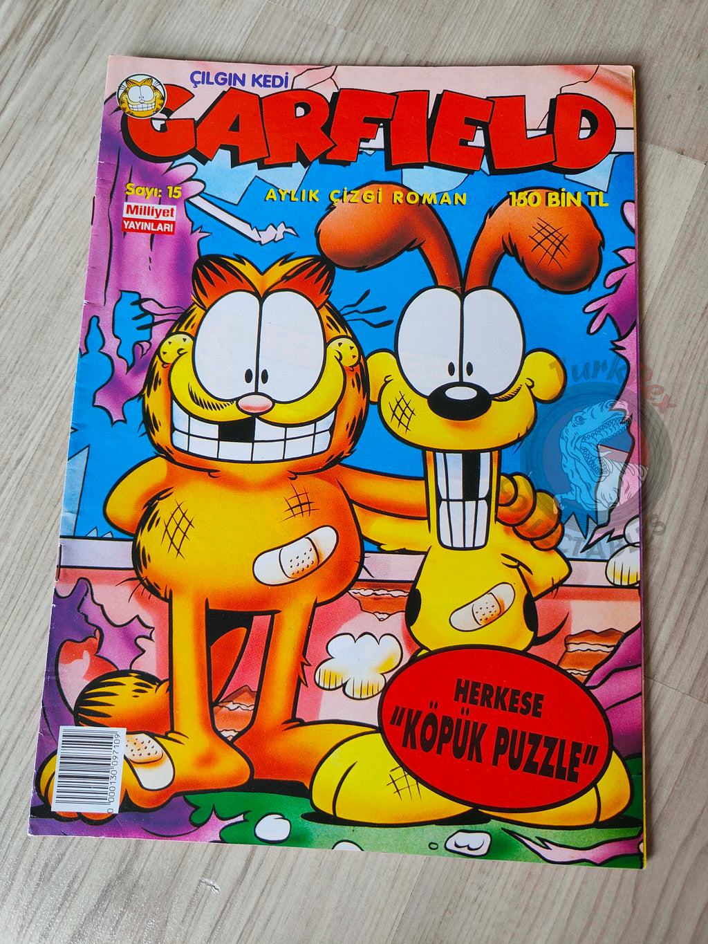 Garfield #15 1997 Turkish Magazine Comic Turkey Power Rangers