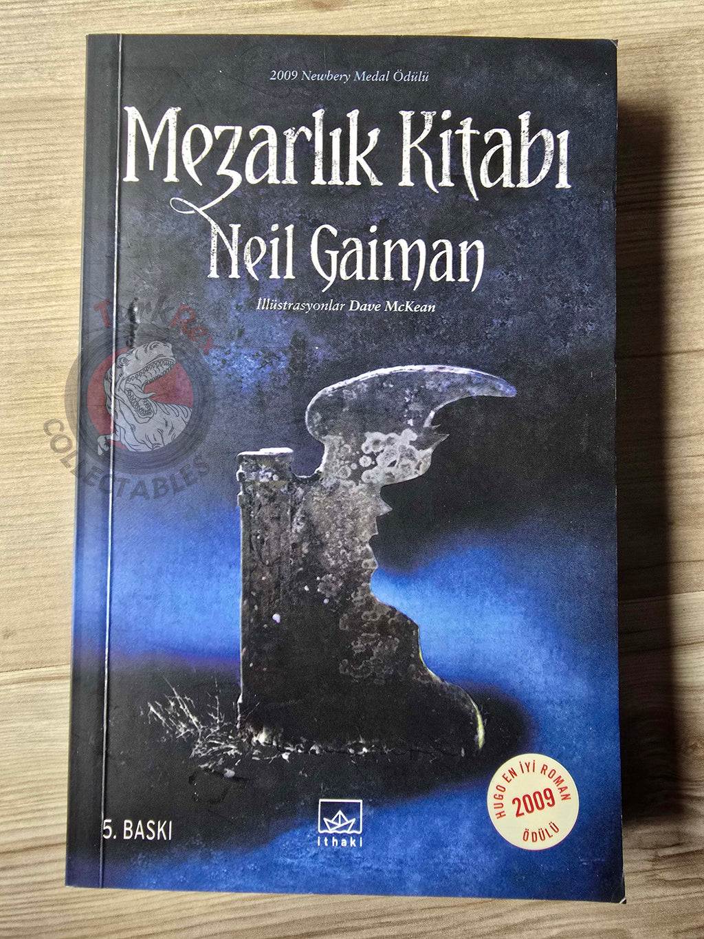 Neil Gaiman – The Graveyard Book 2015 Turkish Book Turkey Illustrated