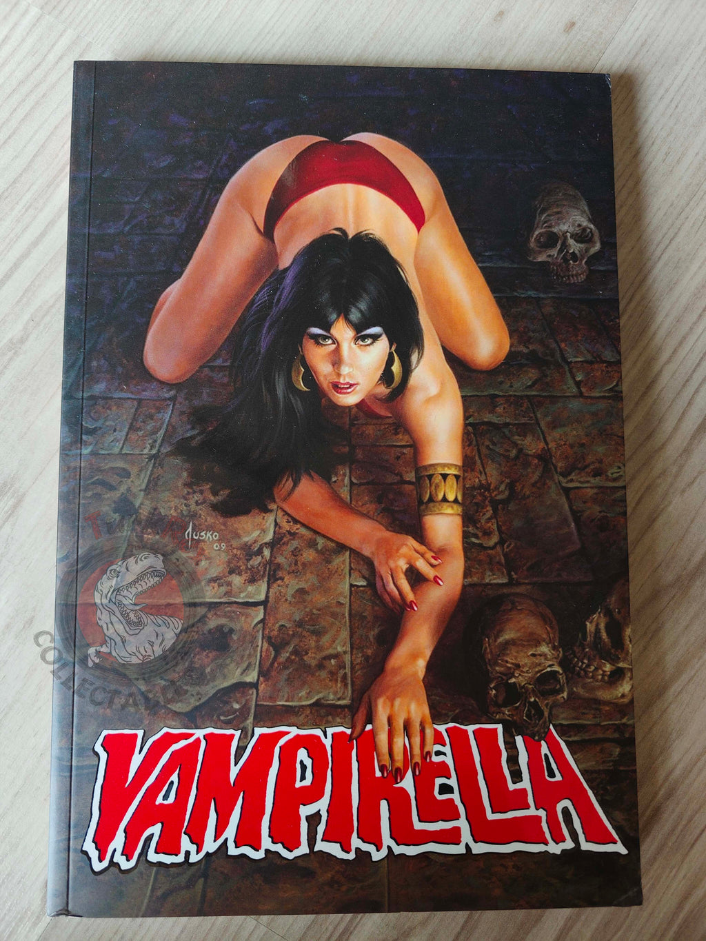 Vampirella Crimson Chronicles #2 2010 Turkish Comic Turkey Joe Jusko