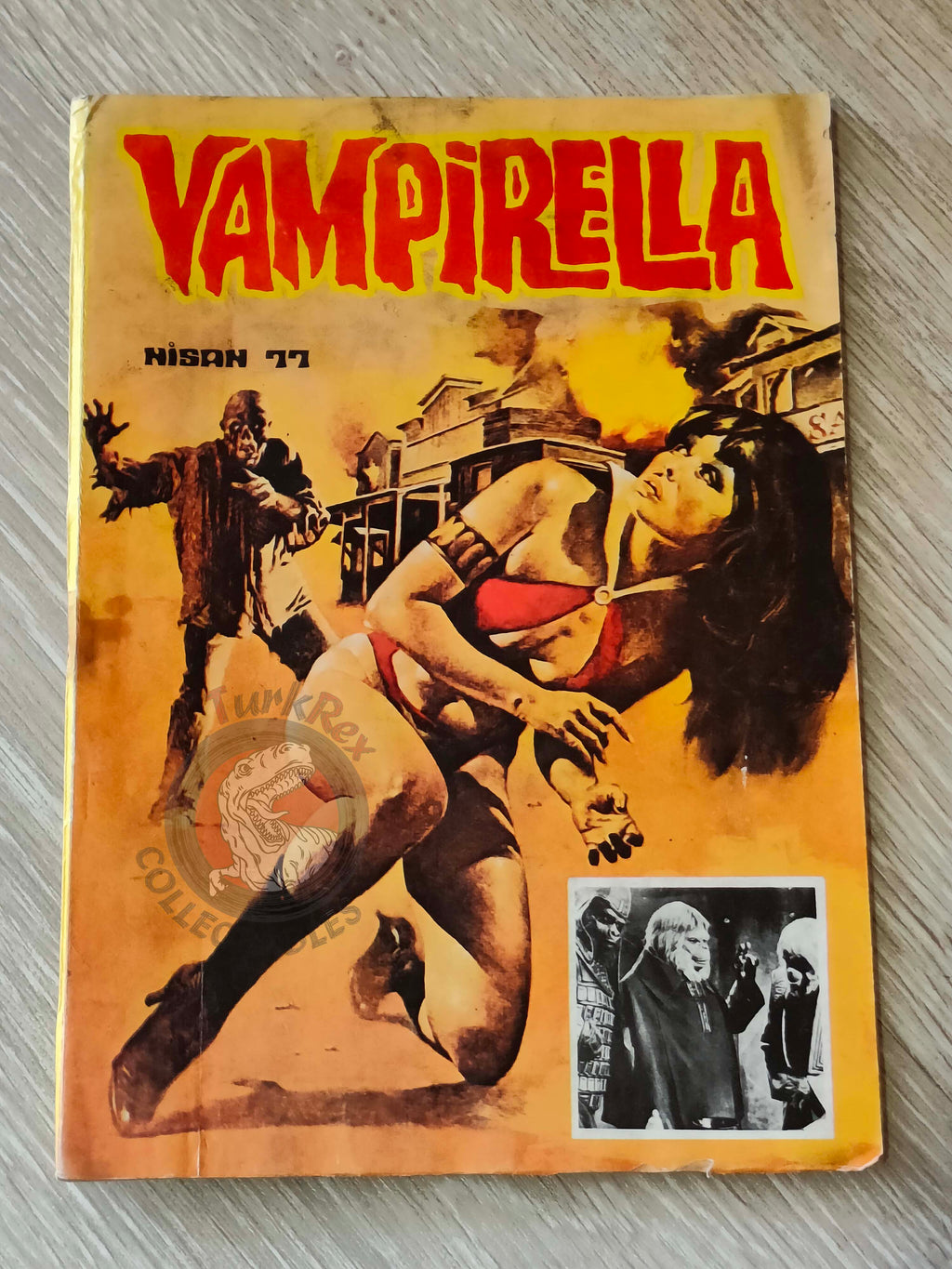 Vampirella #22 1977 Turkish Comic Turkey Warren Publishing cover #57 #54 Space 1999