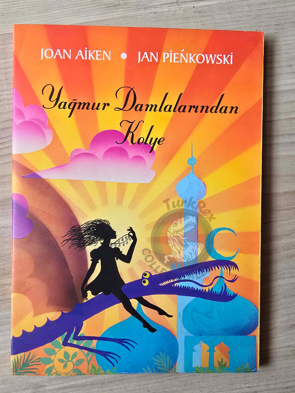 Joan Aiken – A Necklace of Raindrops 2011 1st Turkish Book Turkey Illustrated