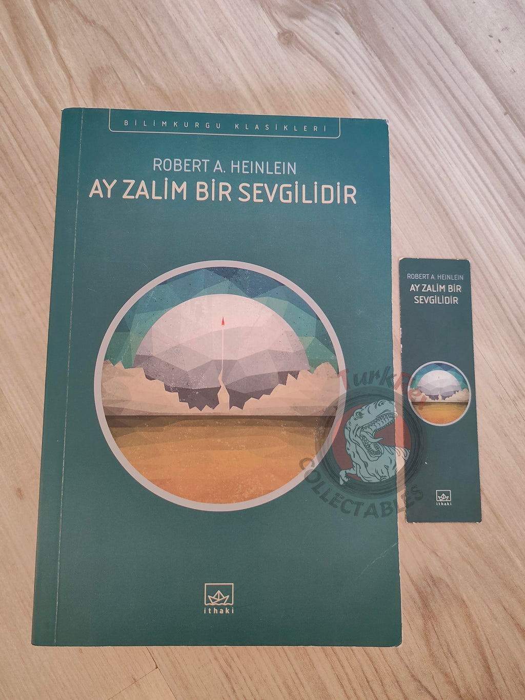 Robert A. Heinlein  – The Moon Is a Harsh Mistress 2017 Turkish Book Turkey