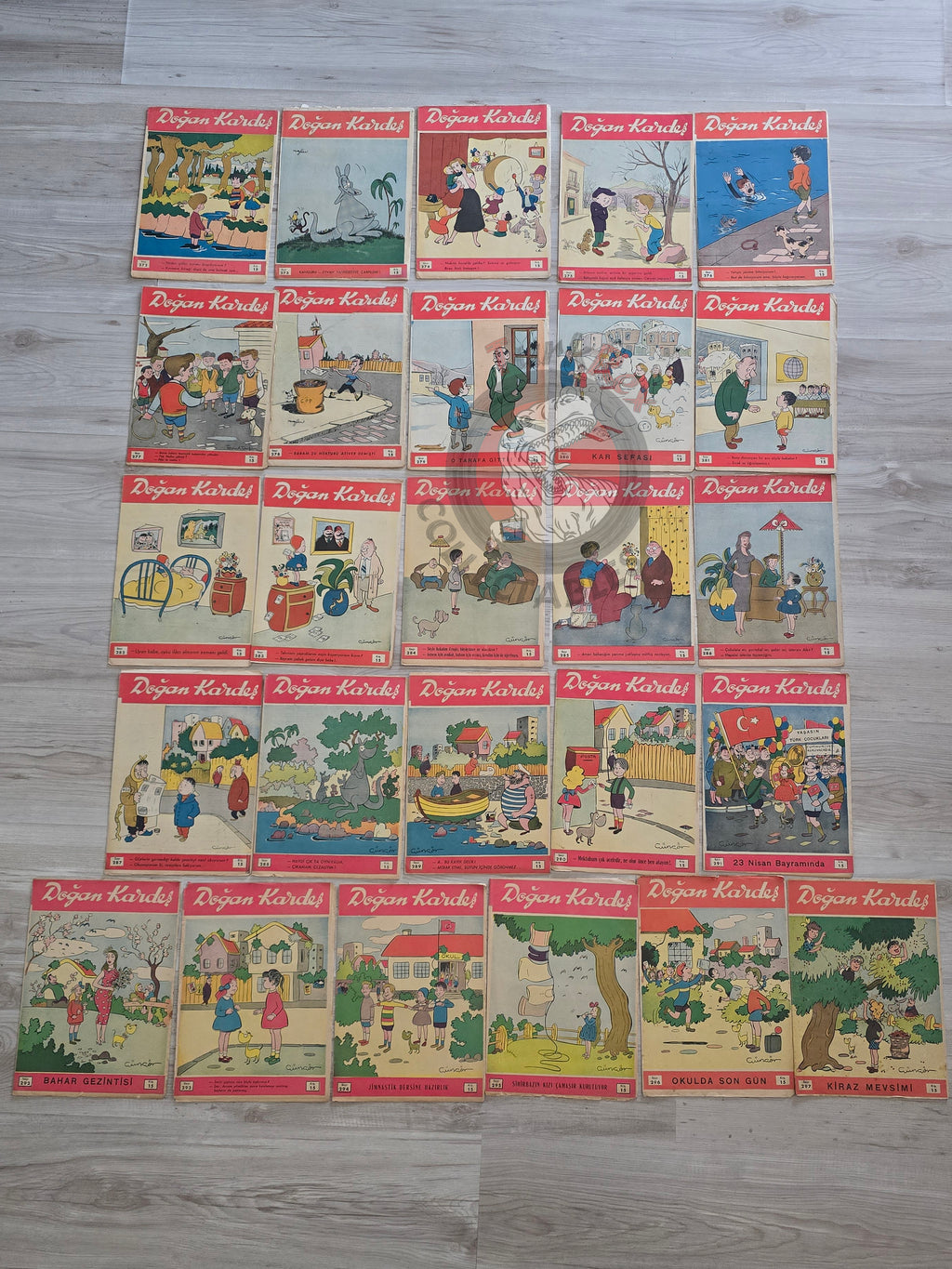 Tintin in Congo 1951 - 1952 Complete 26 Issue Set Turkish Edition Comic Turkey