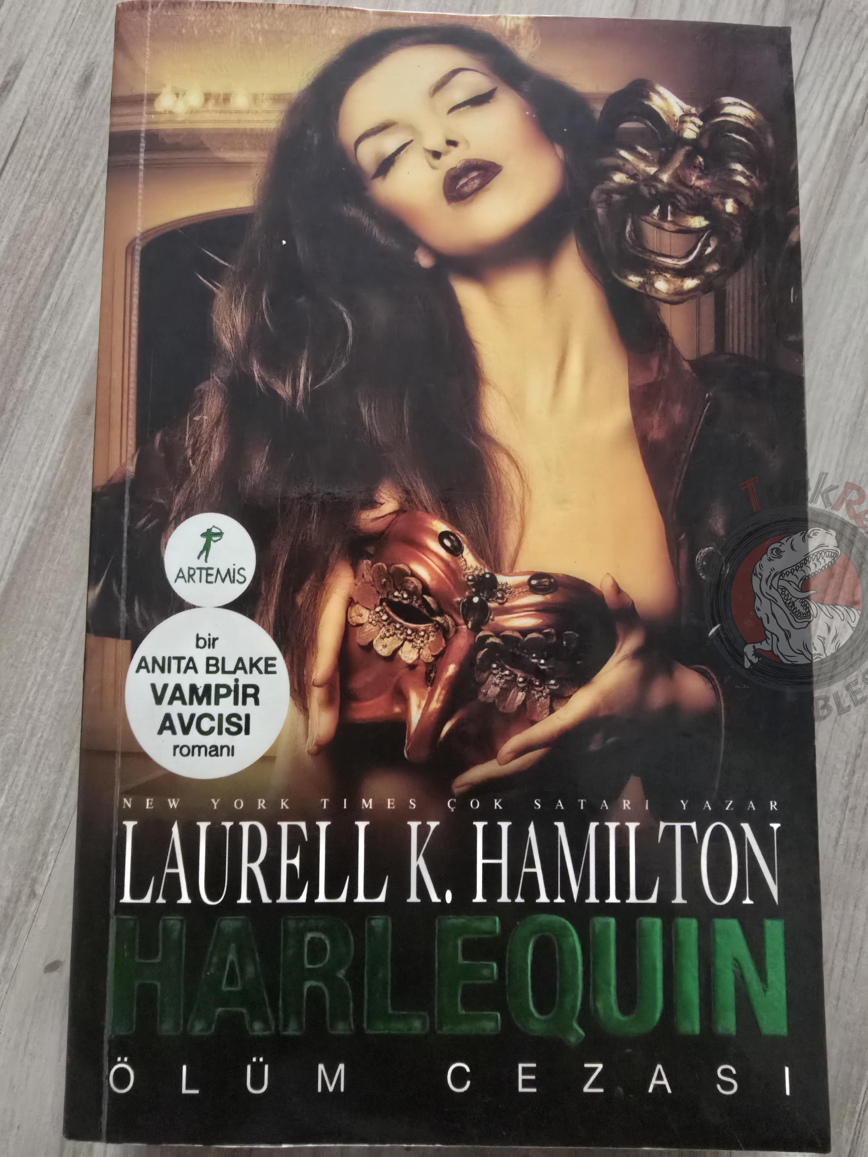 Laurell K. Hamilton – The Harlequin 2011 1st Turkish Book Turkey Anita Blake: Vampire Hunter