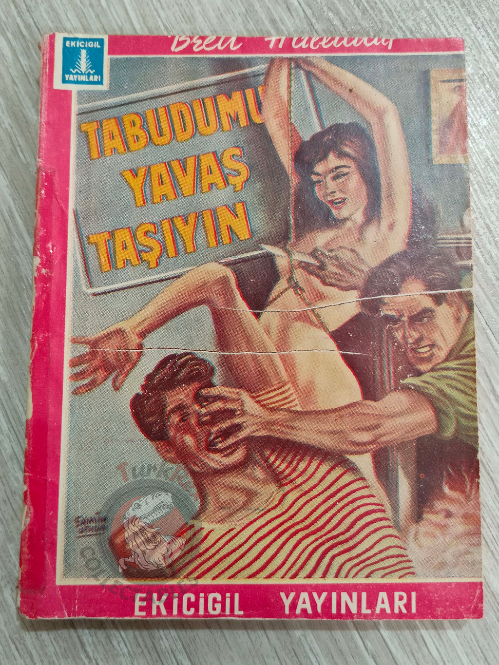Brett Halliday – Bodies Are Where You Find Them 1955 Turkish Book Turkey