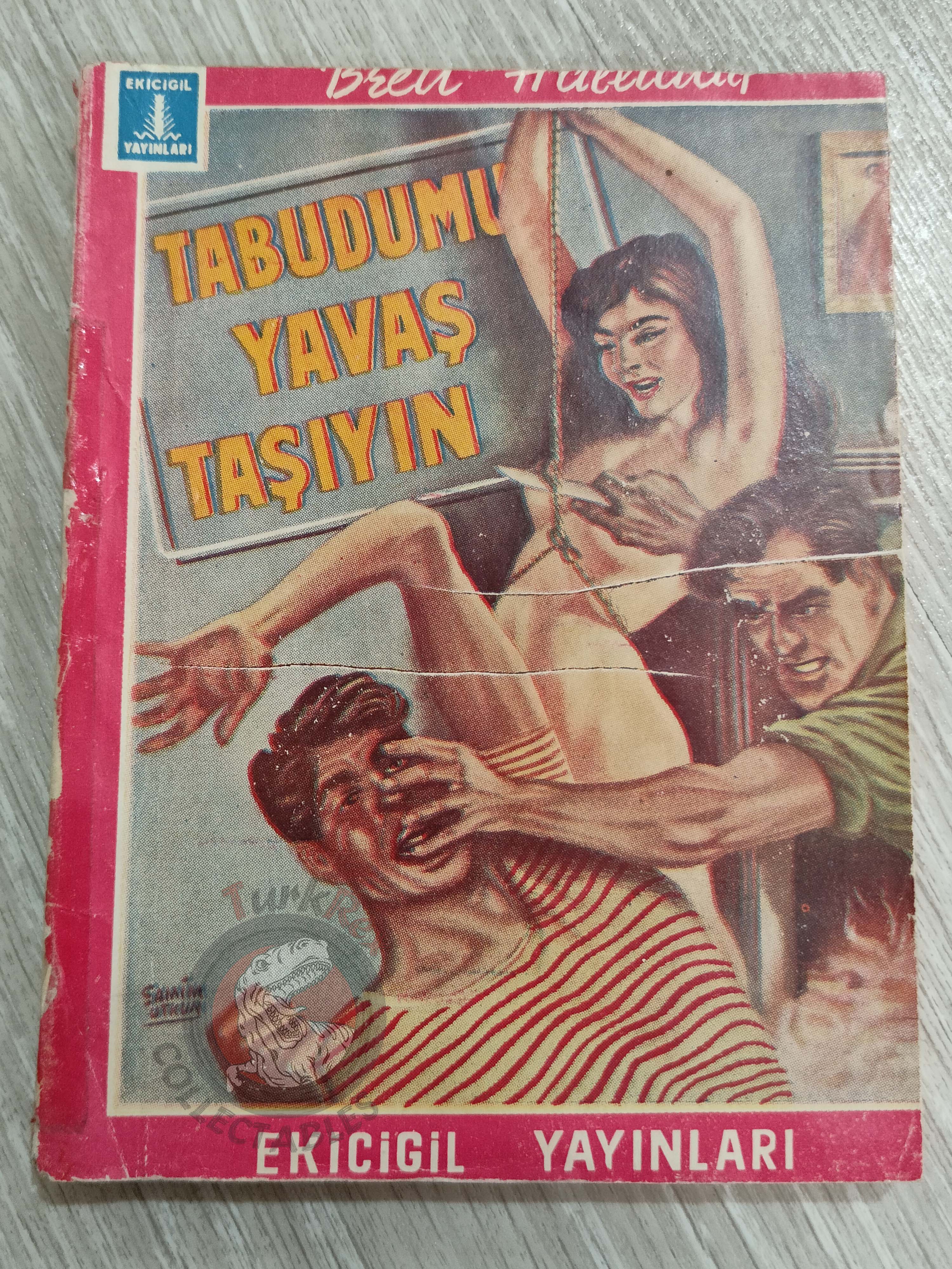 Brett Halliday – Bodies Are Where You Find Them 1955 Turkish Book Turkey