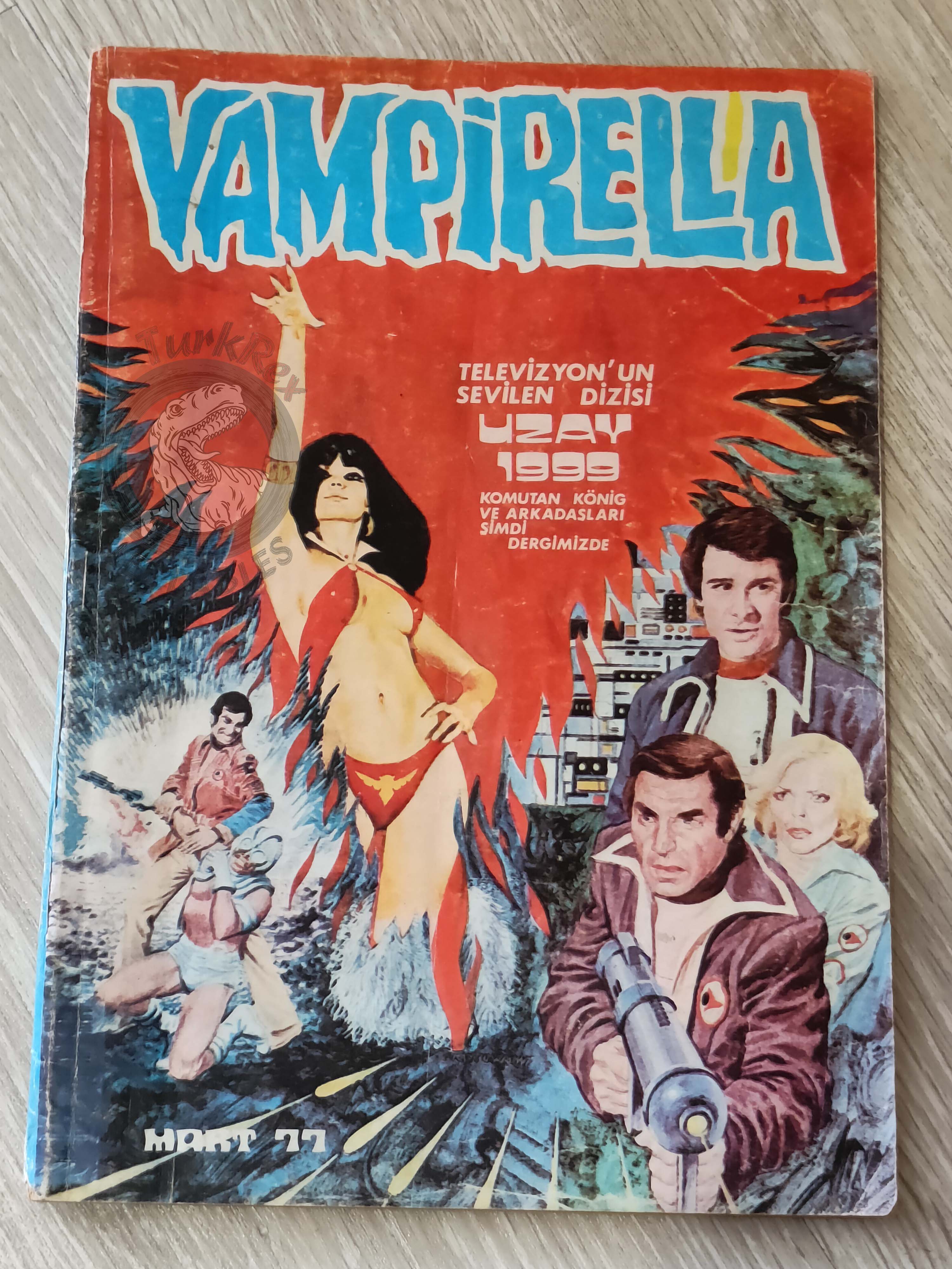 Vampirella #21 1977 Turkish Comic Turkey Warren Publishing cover #30 #54 Space 1999