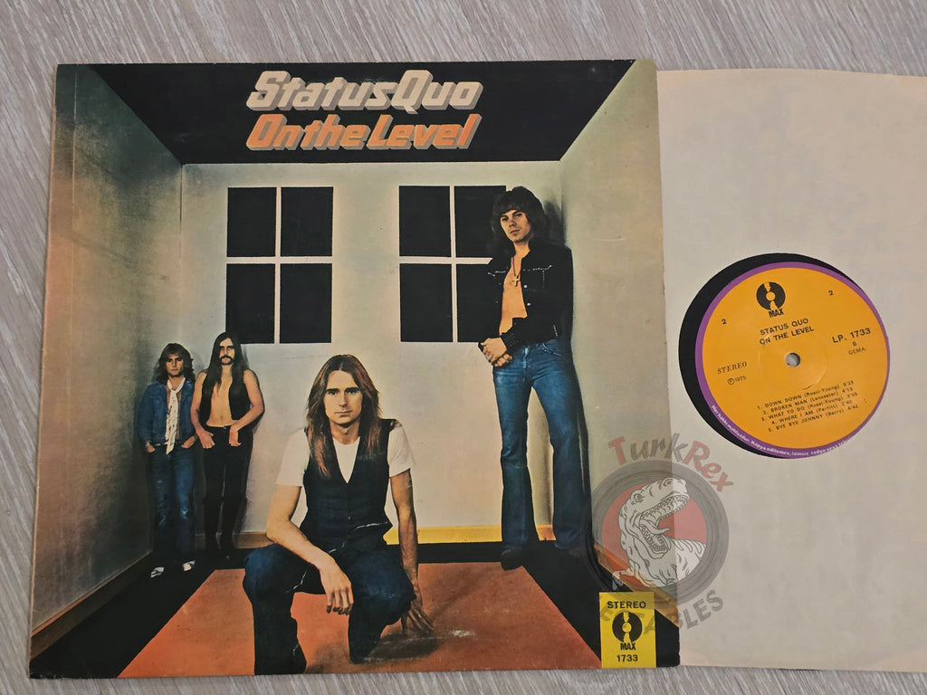 Status Quo – On The Level Turkish Pressing Vinyl Turkey Edition