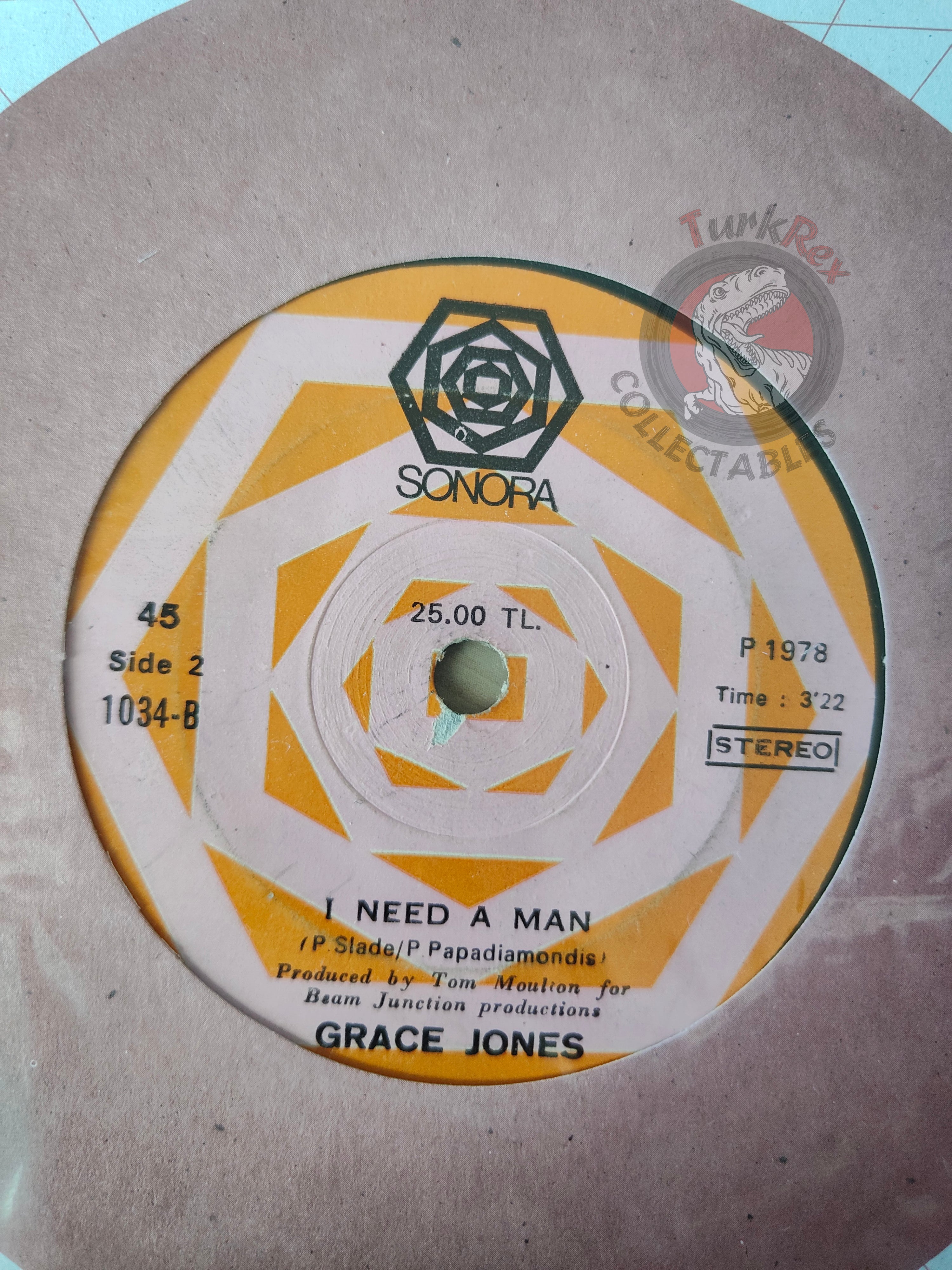 Grace Jones – La Vie En Rose 7" Turkish Pressing Vinyl Turkey Edition 2