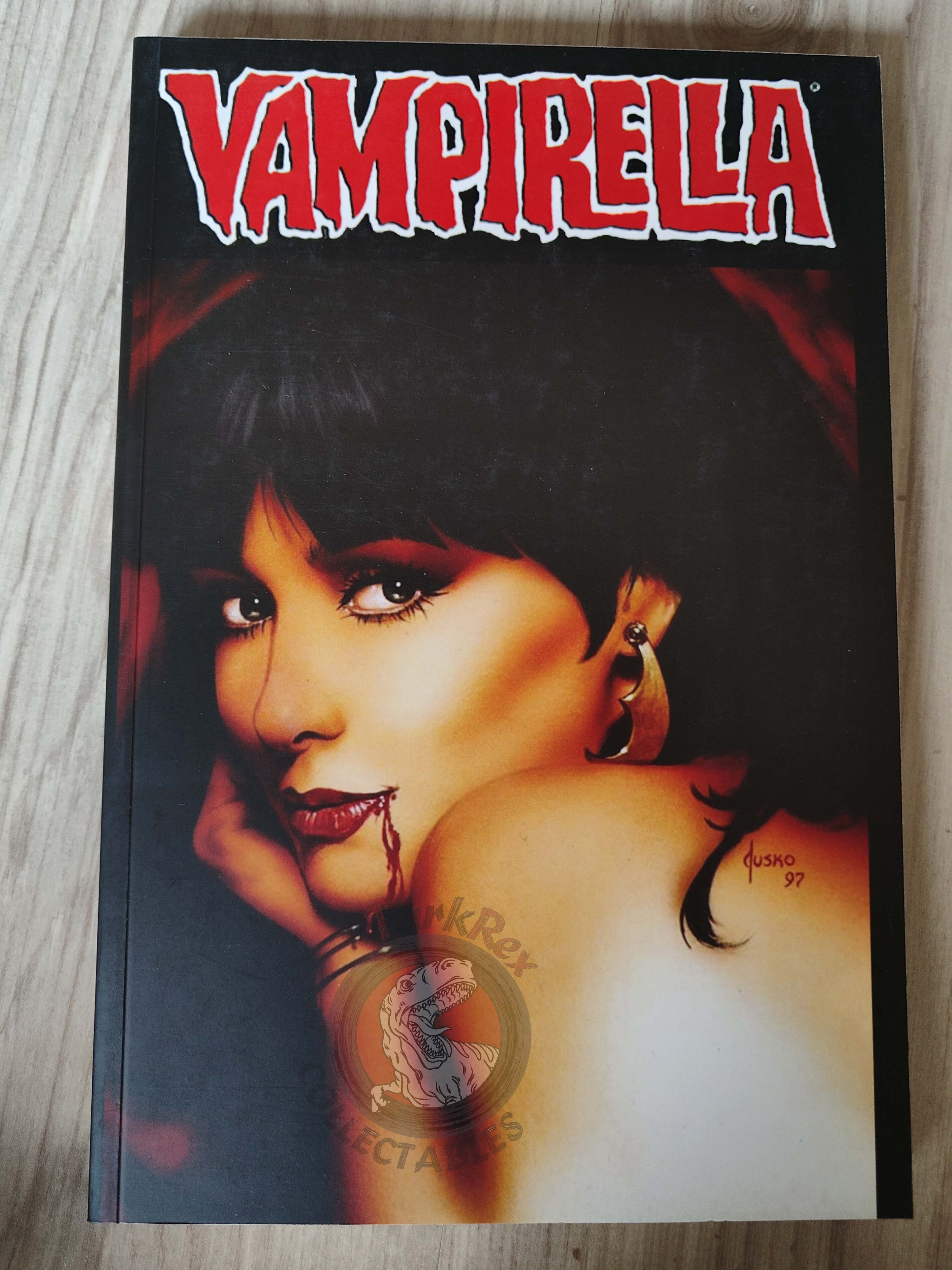 Vampirella Crimson Chronicles #1 2010 Turkish Comic Turkey Joe Jusko