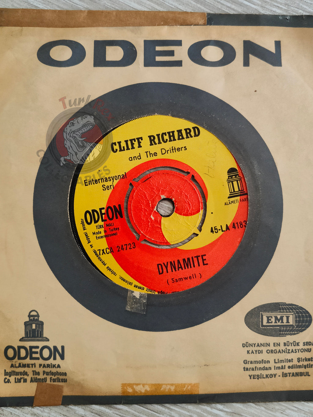 Cliff Richard And The Drifters – Livin' Lovin Girl 7" Turkish Pressing Vinyl Turkey Edition