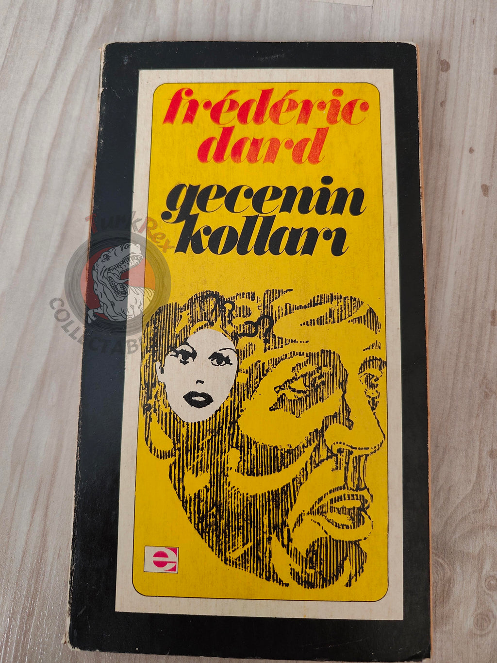 Frédéric Dard – Les Bras de la Nuit 1974 1st Turkish Book Turkey