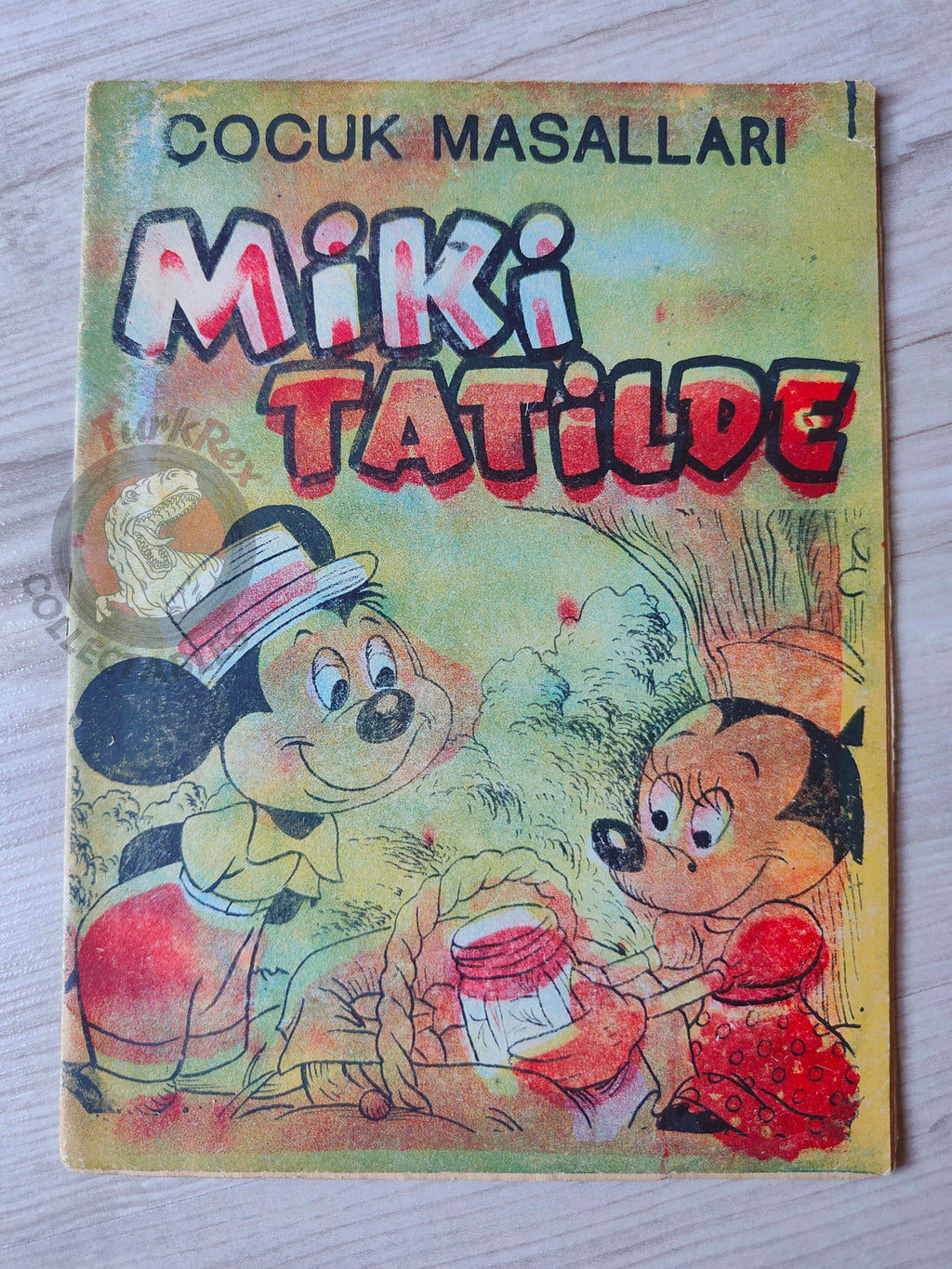 Mickey Mouse at Holiday – Walt Disney 1960s Turkish Book Turkey Illustrated