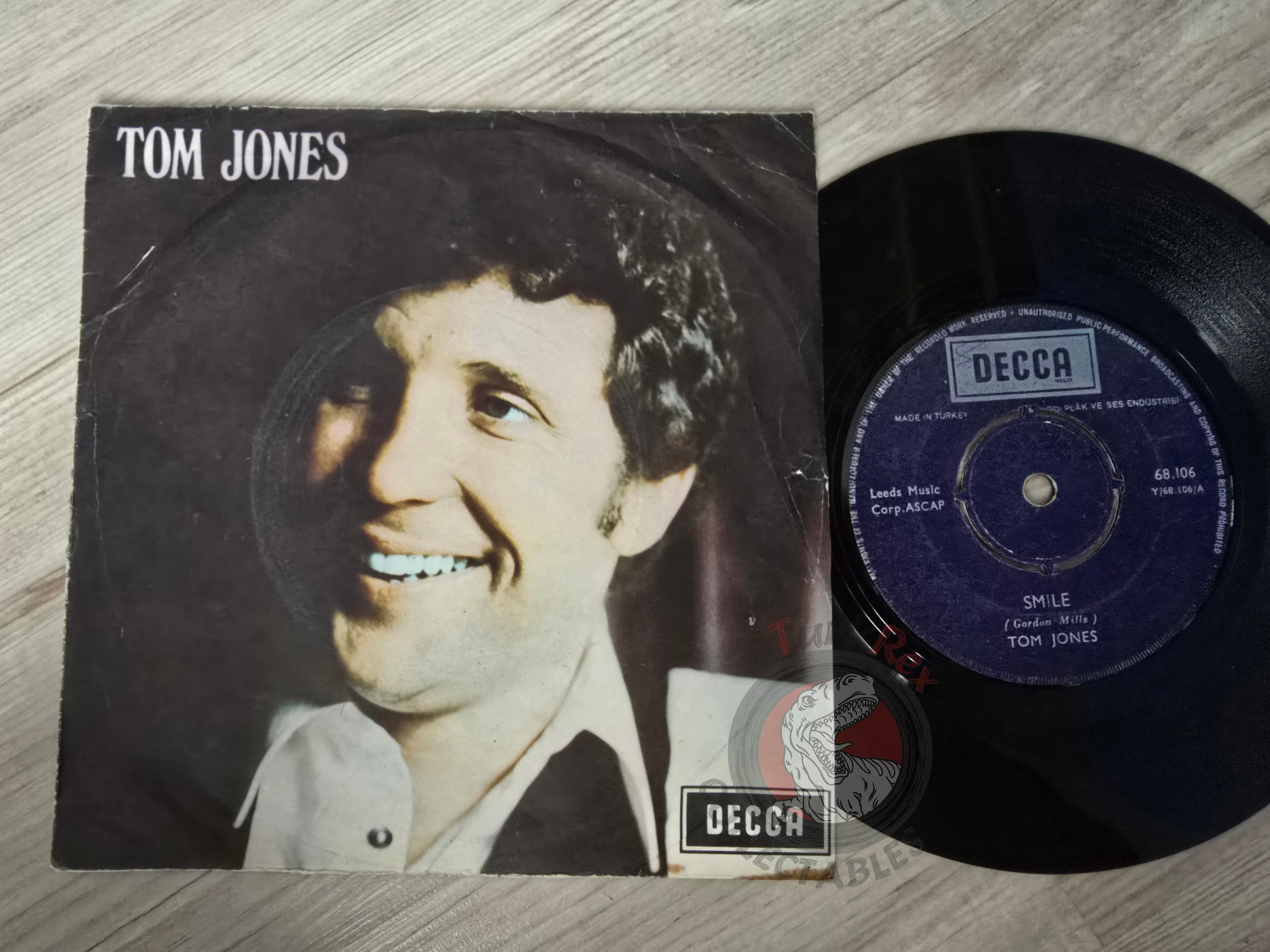 Tom Jones – Smile / Delilah 7" Turkish Pressing Vinyl Turkey Edition