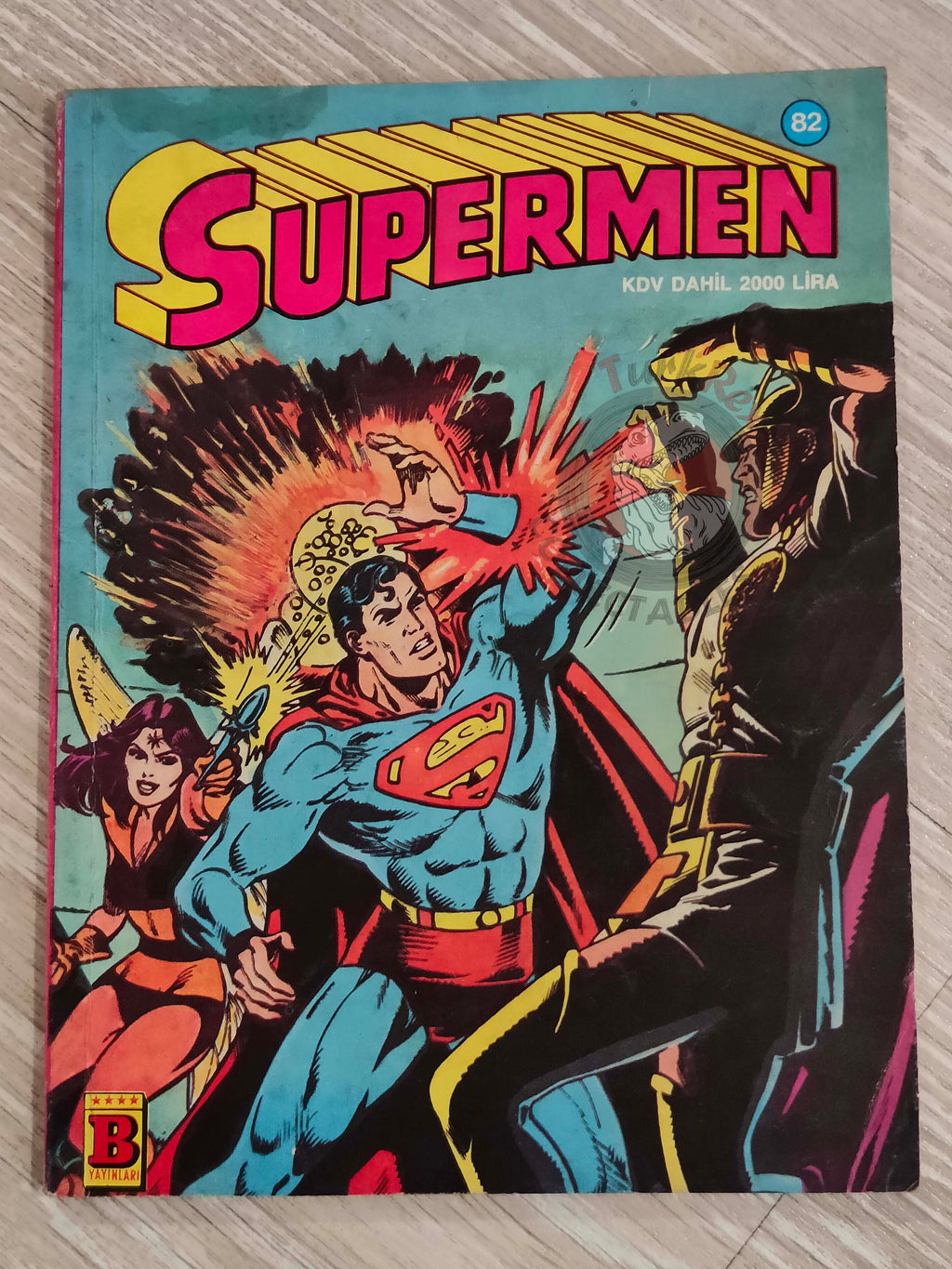 Superman #82 1990 Turkish Comic Turkey #19 Action Comics #548 #549 The Family #217