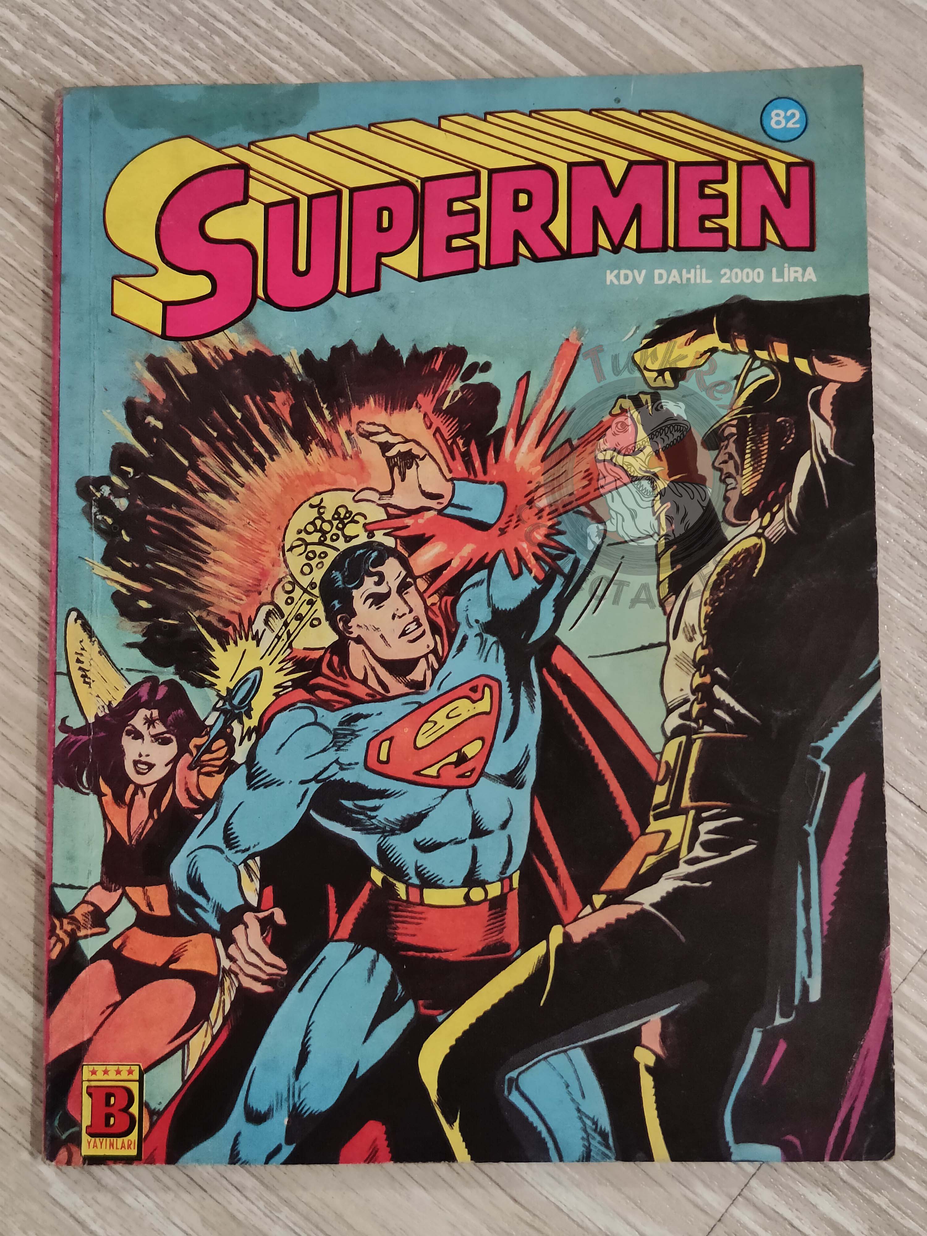 Superman #82 1990 Turkish Comic Turkey #19 Action Comics #548 #549 The Family #217