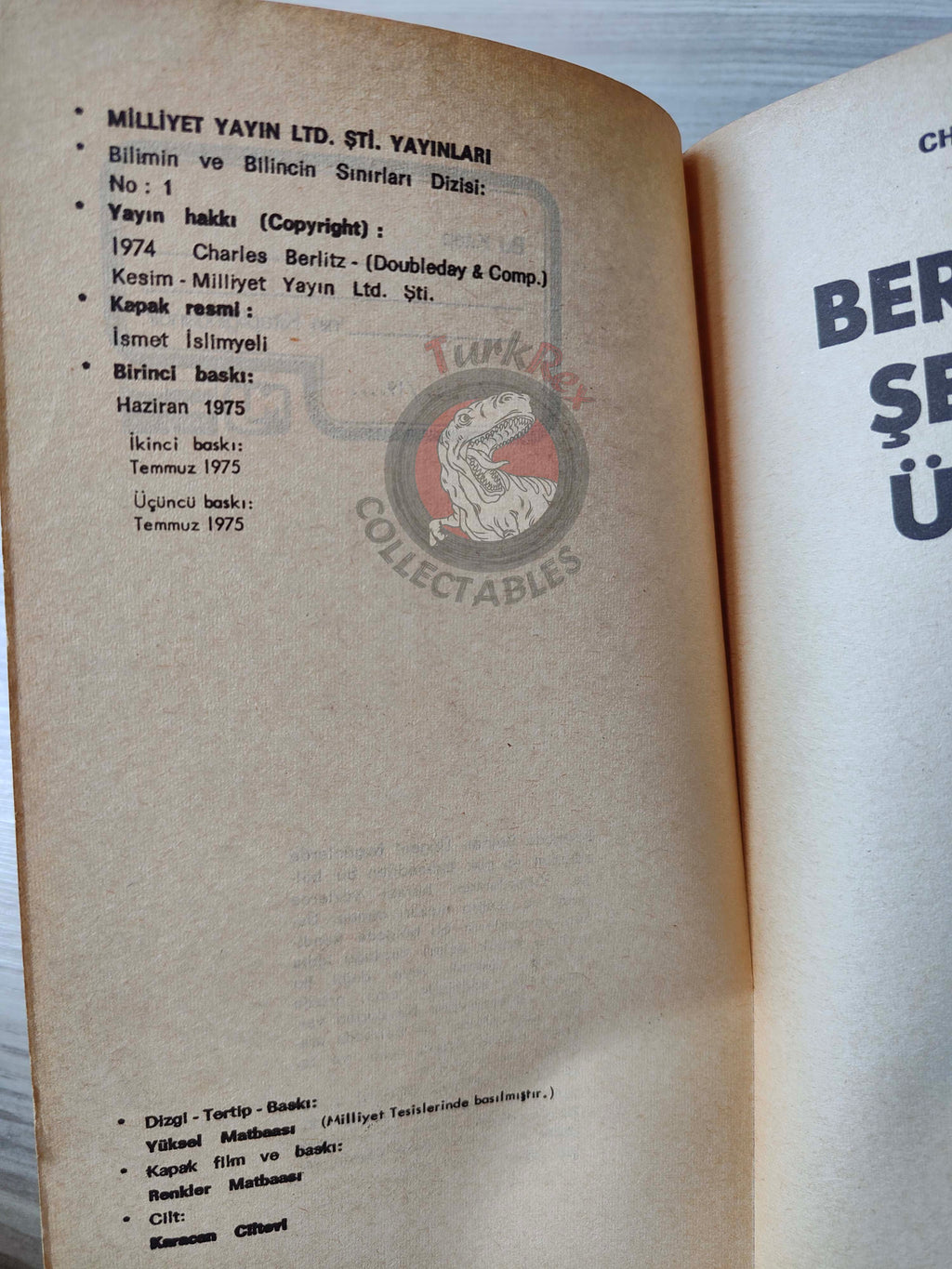 Charles Berlitz – The Bermuda Triangle 1975 Turkish Book Turkey