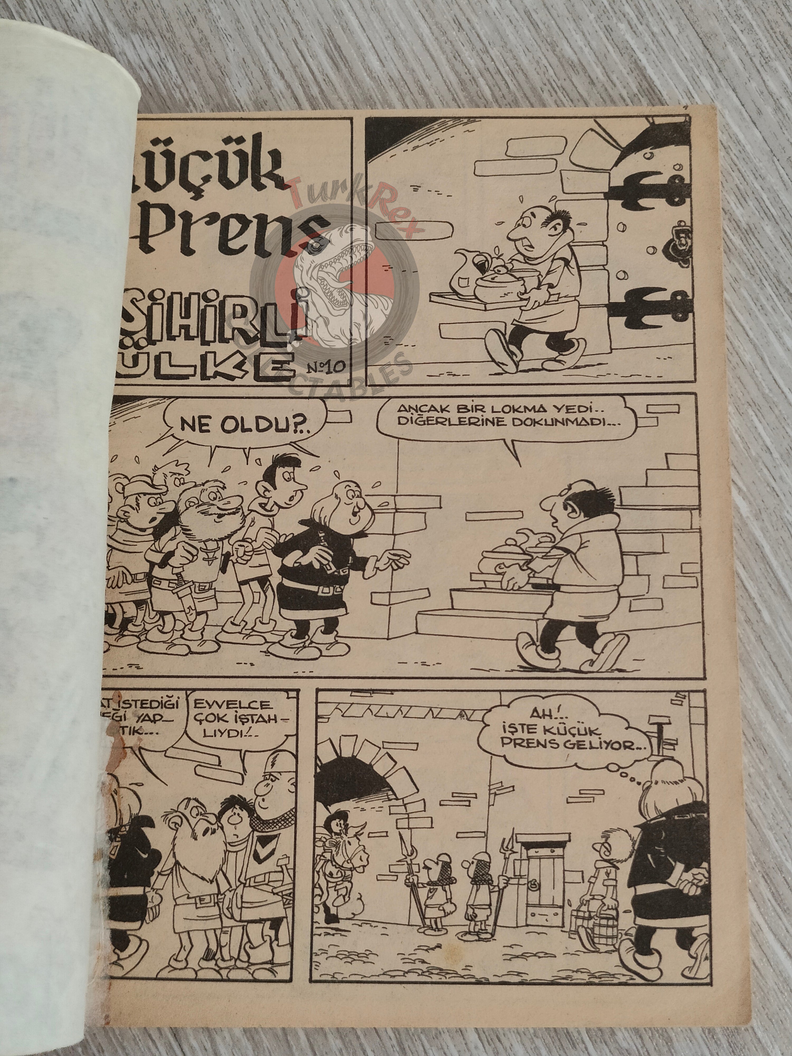 Johan et Pirlouit #16 1982 Turkish Comic Turkey Le Pays Maudit #12 The Smurfs