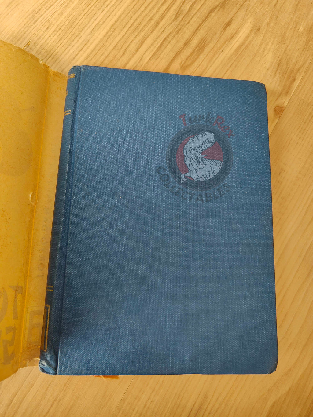 Jean Bruce O.S.S. 117 Atout cœur à Tokyo 1965 HC 1st Turkish Book Turkey John Pratt