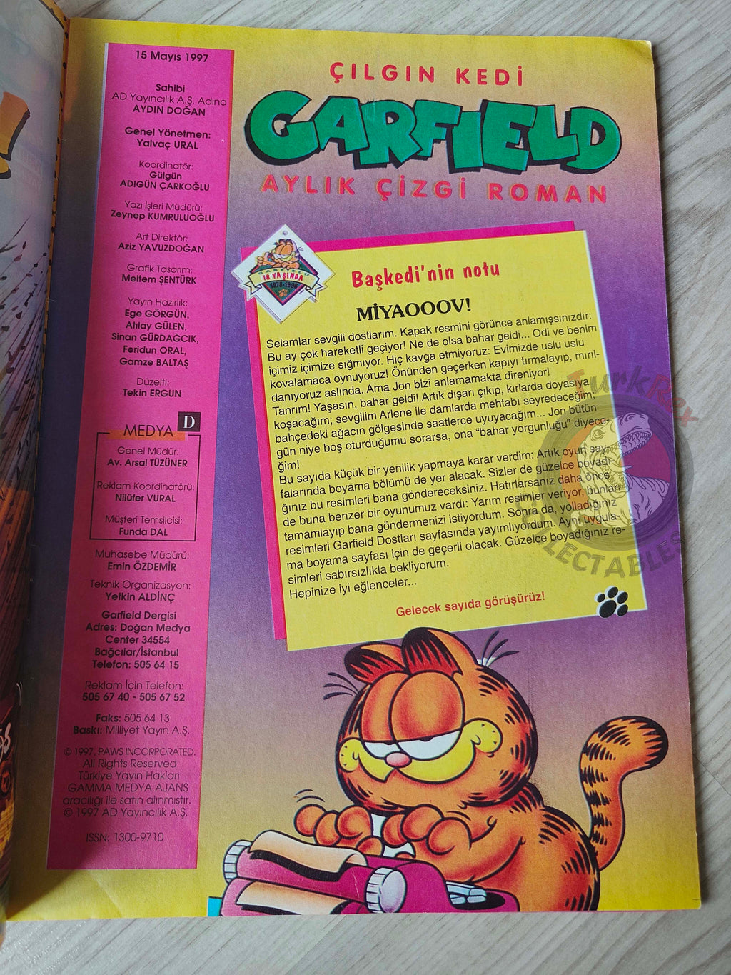 Garfield #15 1997 Turkish Magazine Comic Turkey Power Rangers