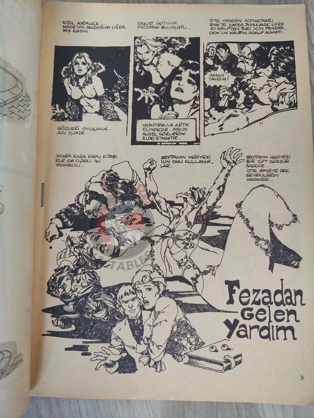 Vampirella #29 1977 Turkish Comic Turkey Warren cover #61 #62 Space 1999 Planet Of The Apes