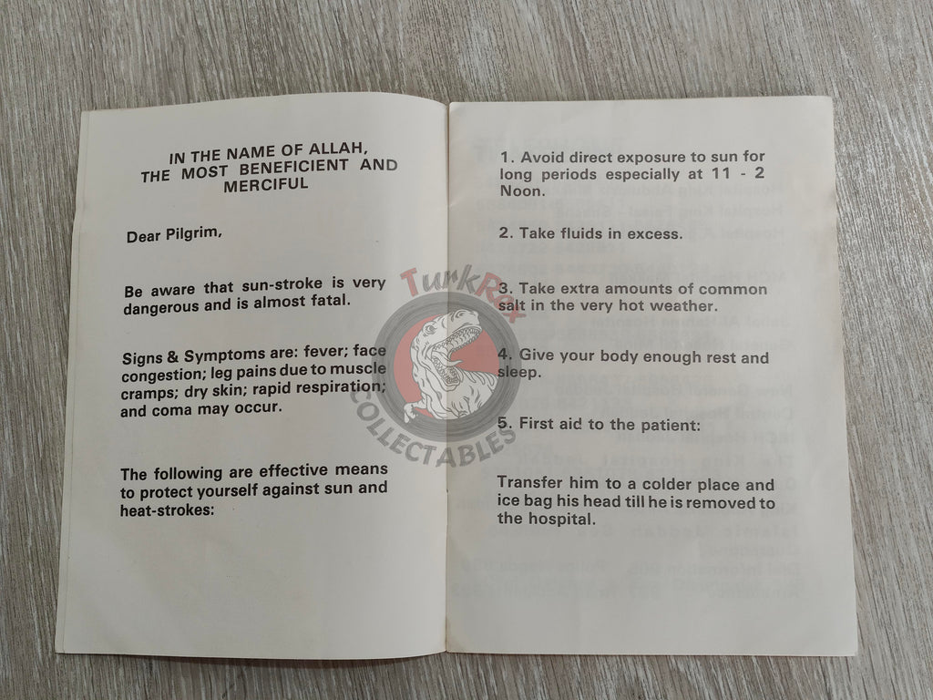 Hajj Health Guide Turkish English Pilgrimage Book with Saudi Arabia Map Mecca Kaaba
