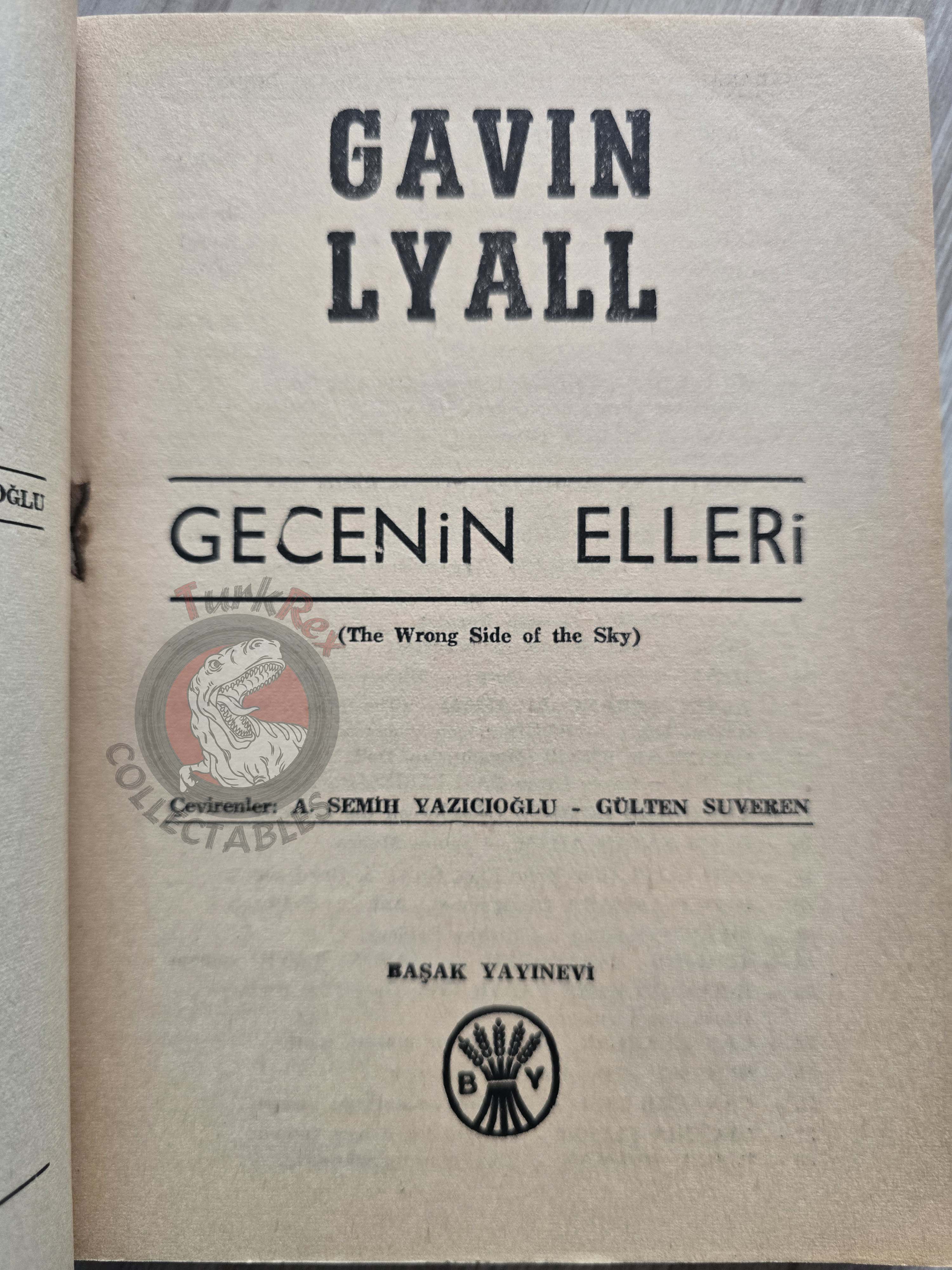 Gavin Lyall – The Wrong Side of the Sky 1966 1st Turkish Book Turkey
