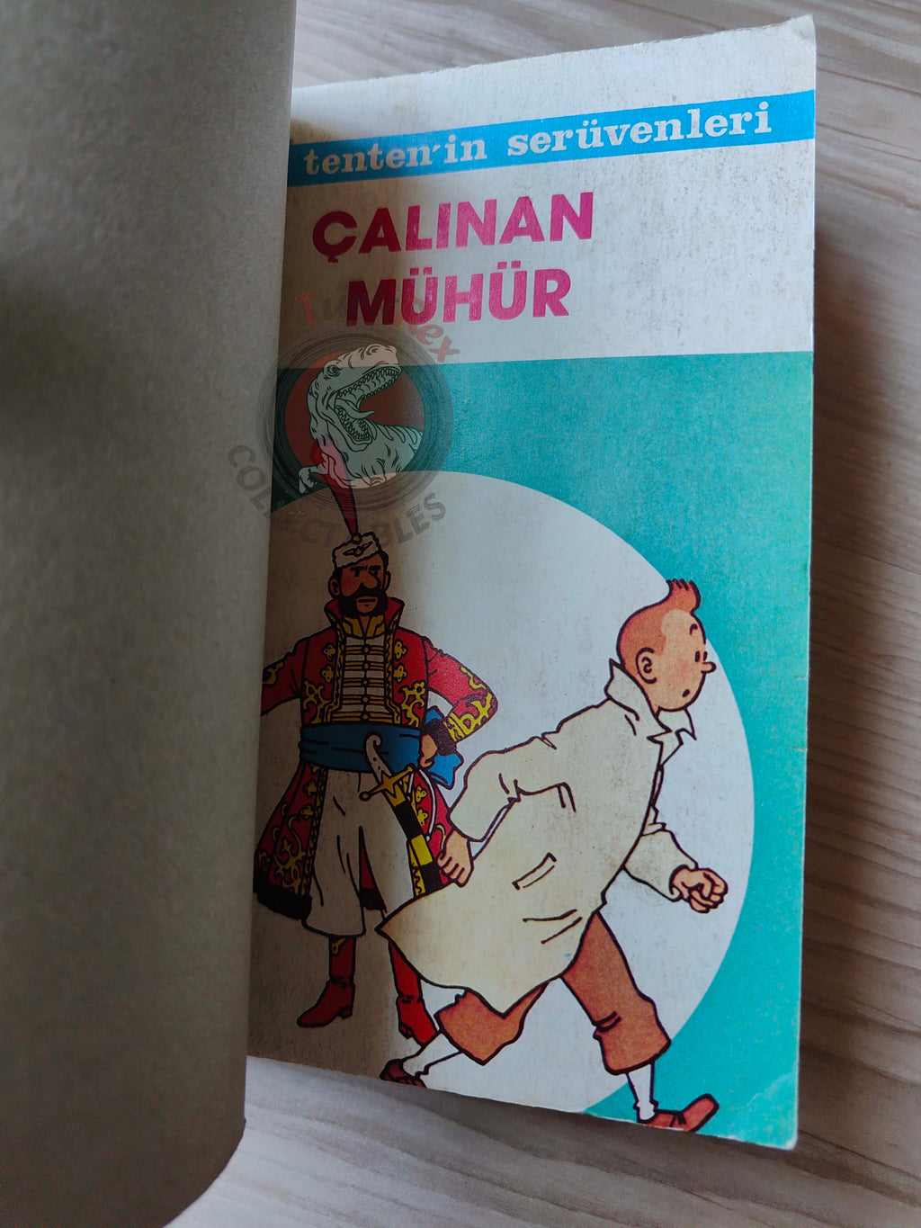Tintin – King Ottokar’s Sceptre & The Black Island late 1980s Turkish Edition Comic Turkey