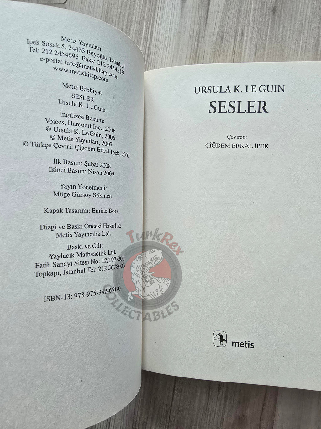 Ursula K. Le Guin – Voices 2009 Turkish Book Turkey