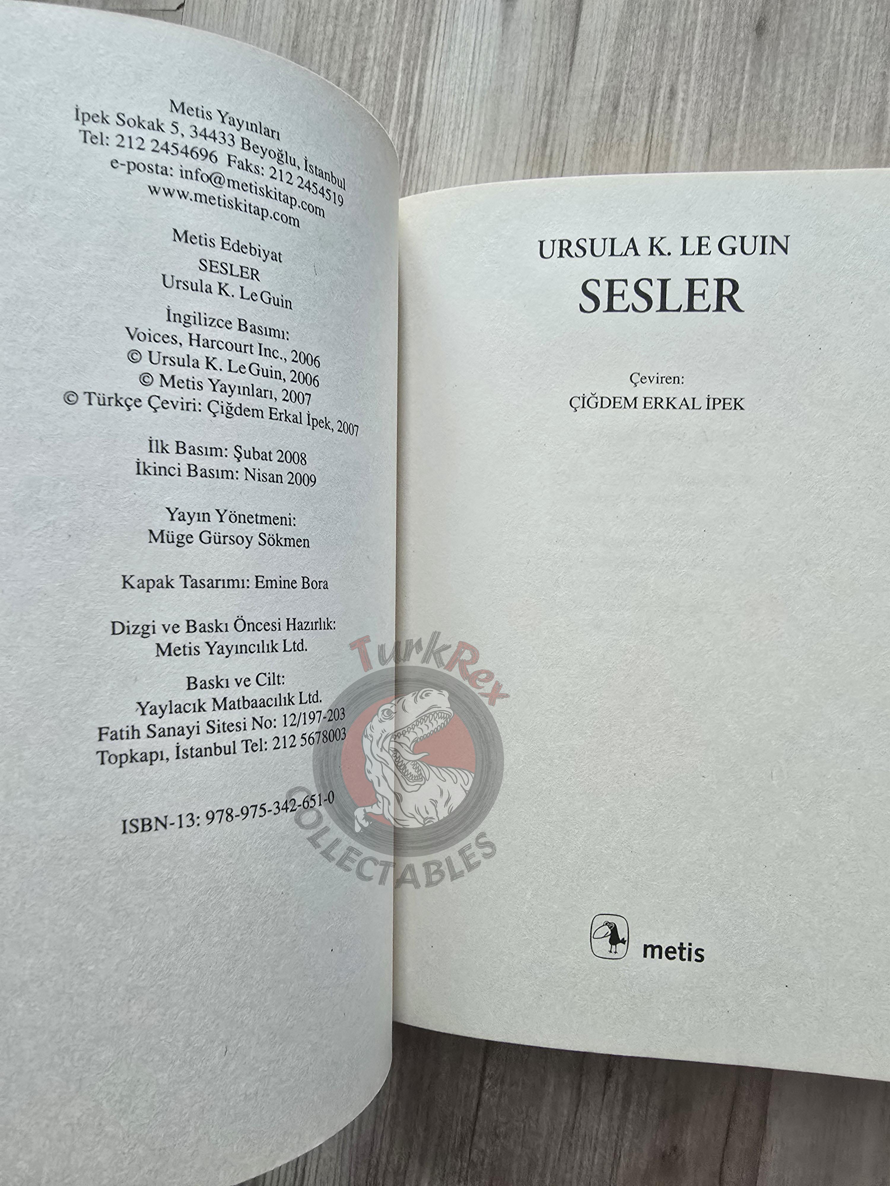 Ursula K. Le Guin – Voices 2009 Turkish Book Turkey