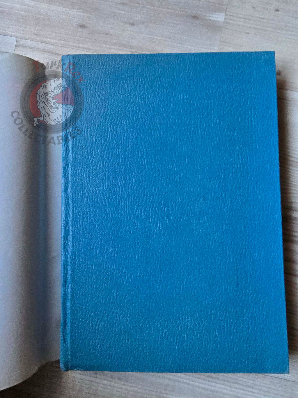 Paul Gallico – Thomasina 1976 HC/DJ Turkish Book Turkey