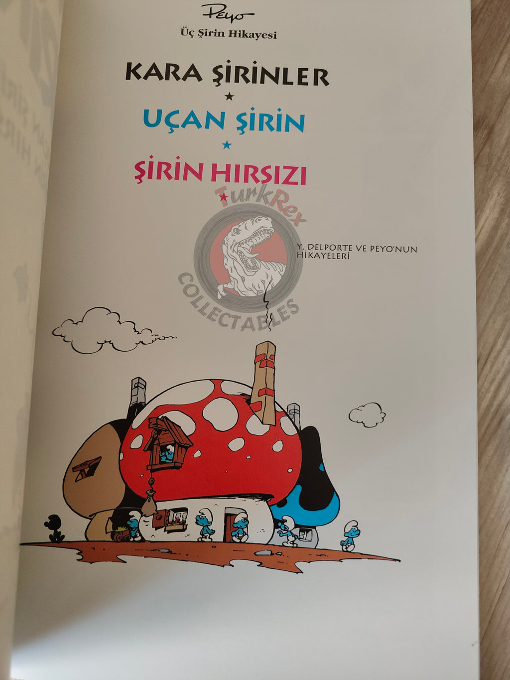 The Smurfs #1 The Black Smurfs 2011 Turkish Comic Turkey Schtroumpf