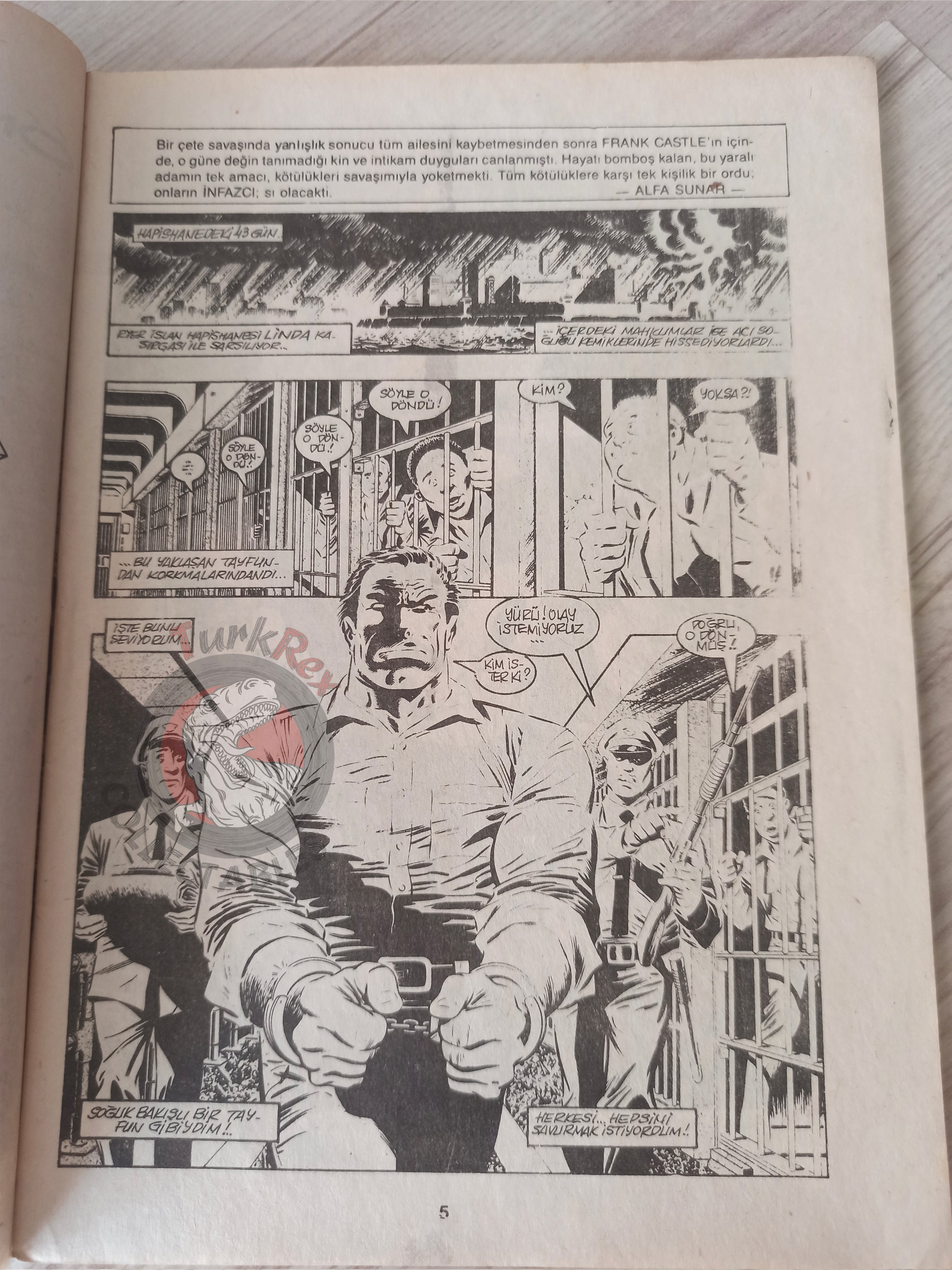 The Punisher #7 1992 Turkish Comic Turkey #1 1986 series Magazine