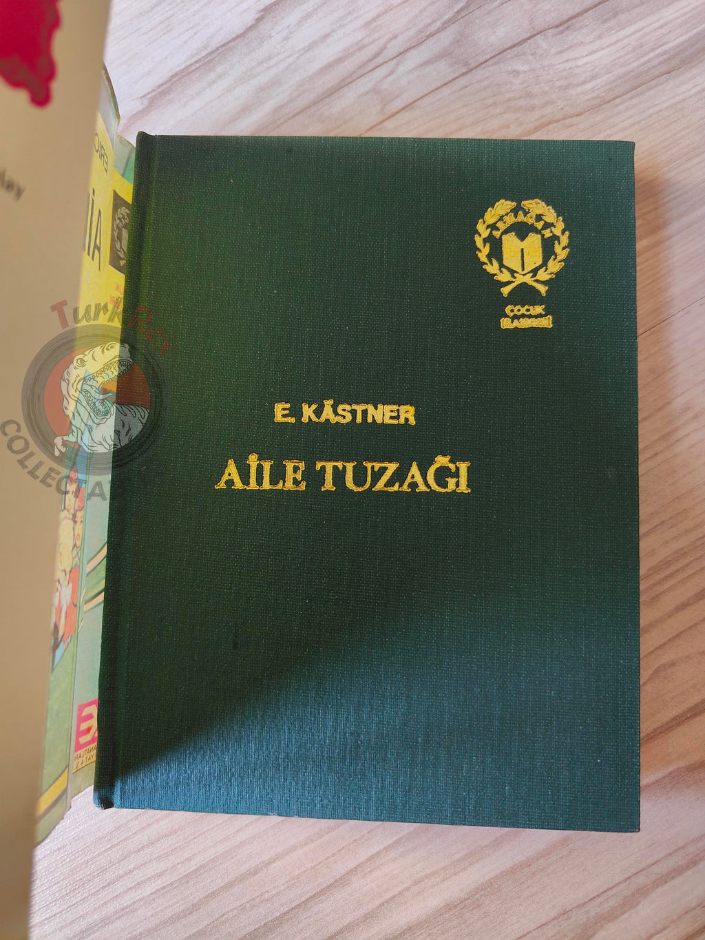 Erich Kästner – The Parent Trap 1976 HC/DJ Turkish Book Turkey Illustrated