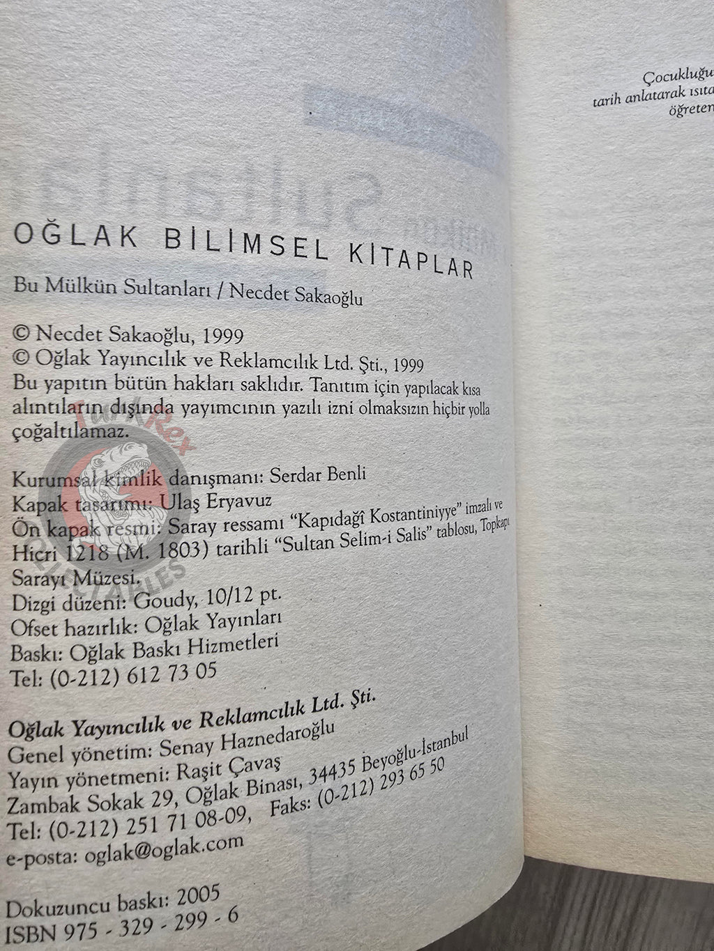 The Ottoman Throne: 36 Sultans and Their Secret Lives Turkish Book Turkey