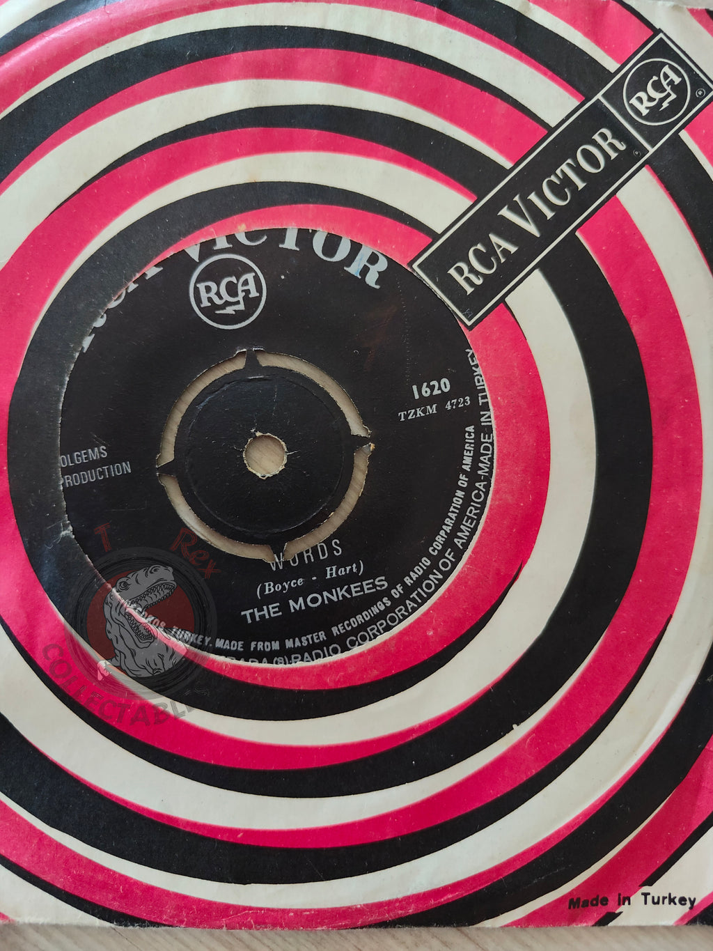The Monkees – Pleasant Valley Sunday 7" Turkish Pressing Vinyl Turkey Edition