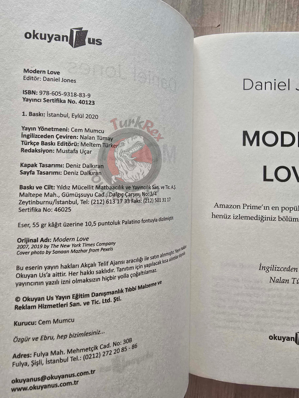 Daniel Jones – Modern Love  2020 1st Turkish Book Turkey