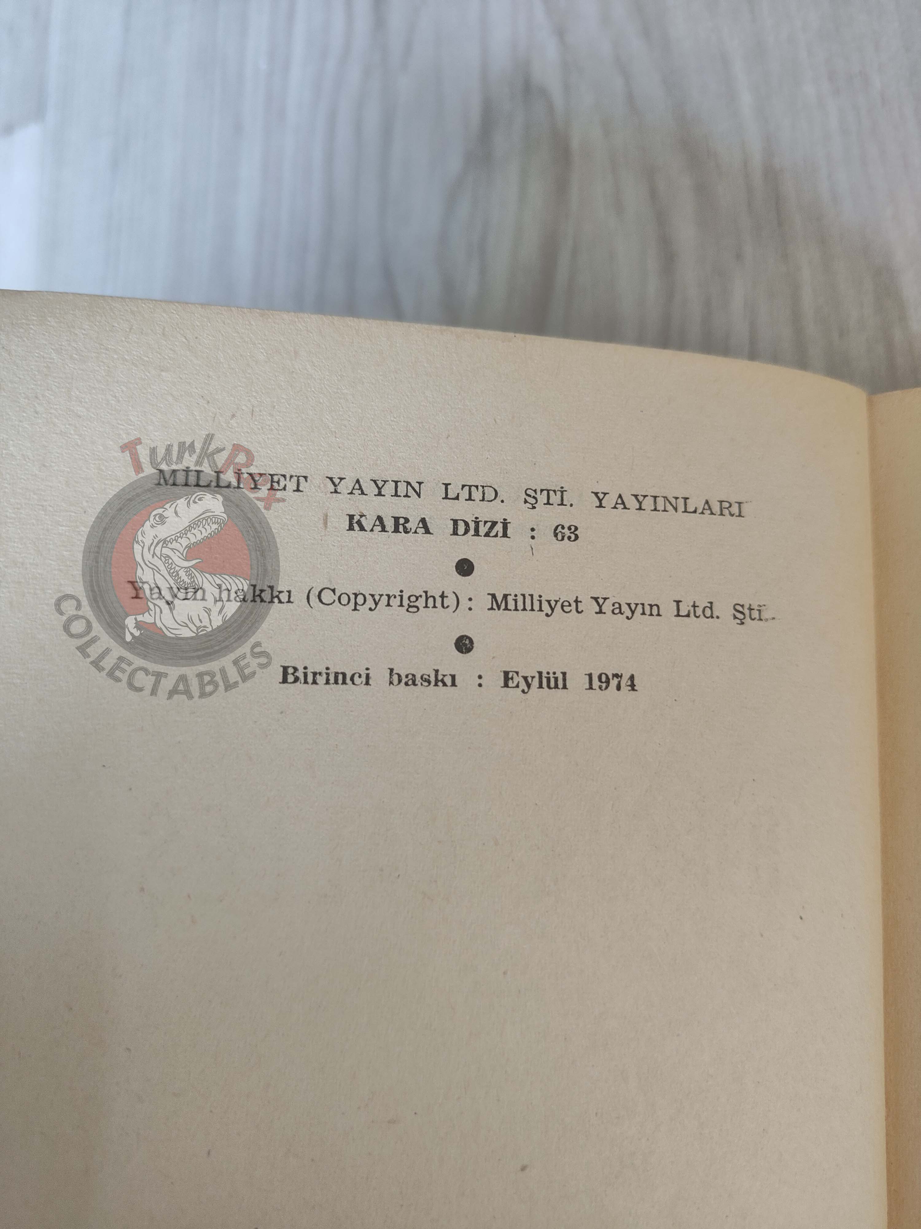 John le Carré – A Murder of Quality 1974 1st Turkish Book Turkey