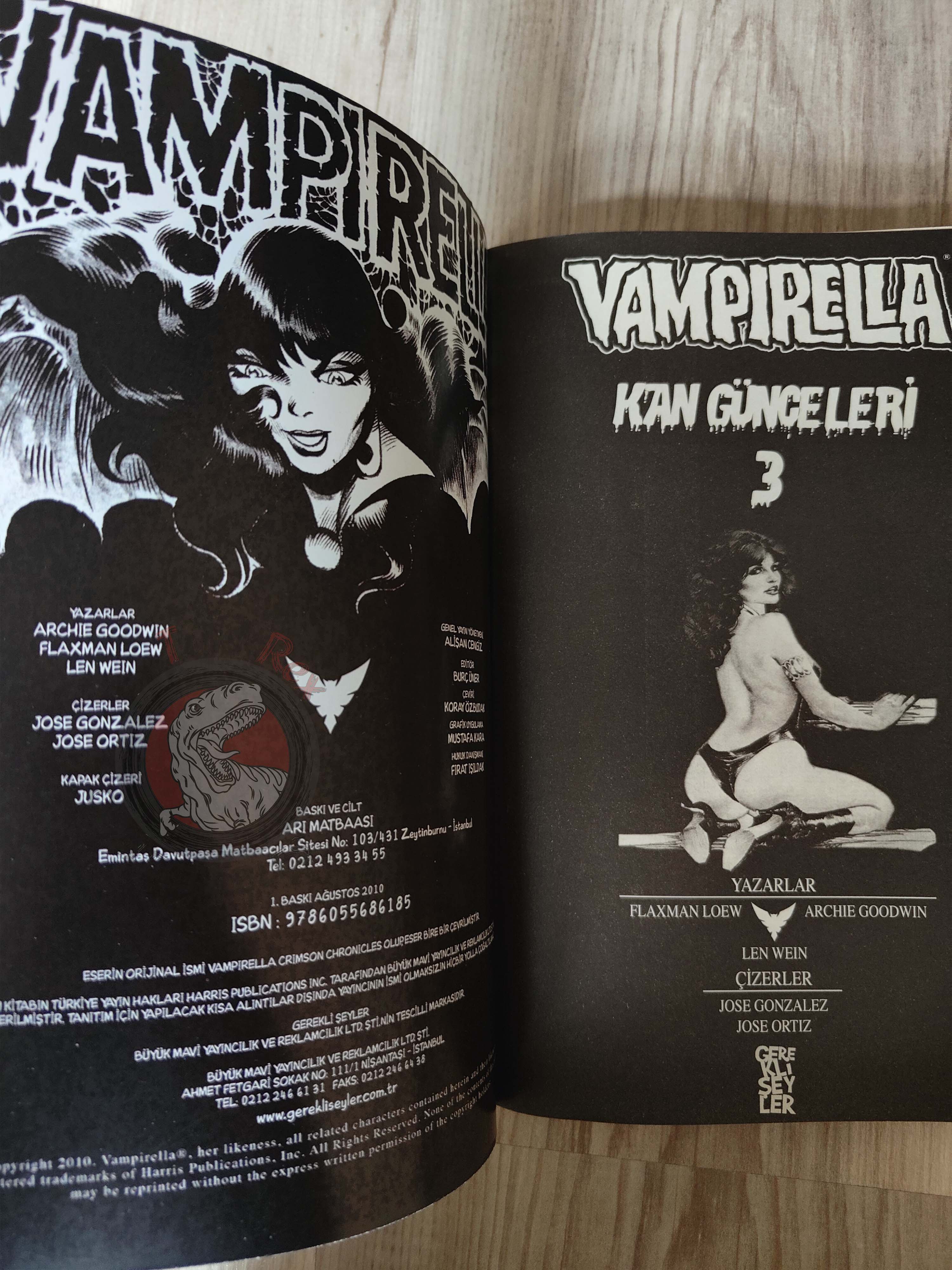 Vampirella Crimson Chronicles #3 2010 Turkish Comic Turkey Joe Jusko
