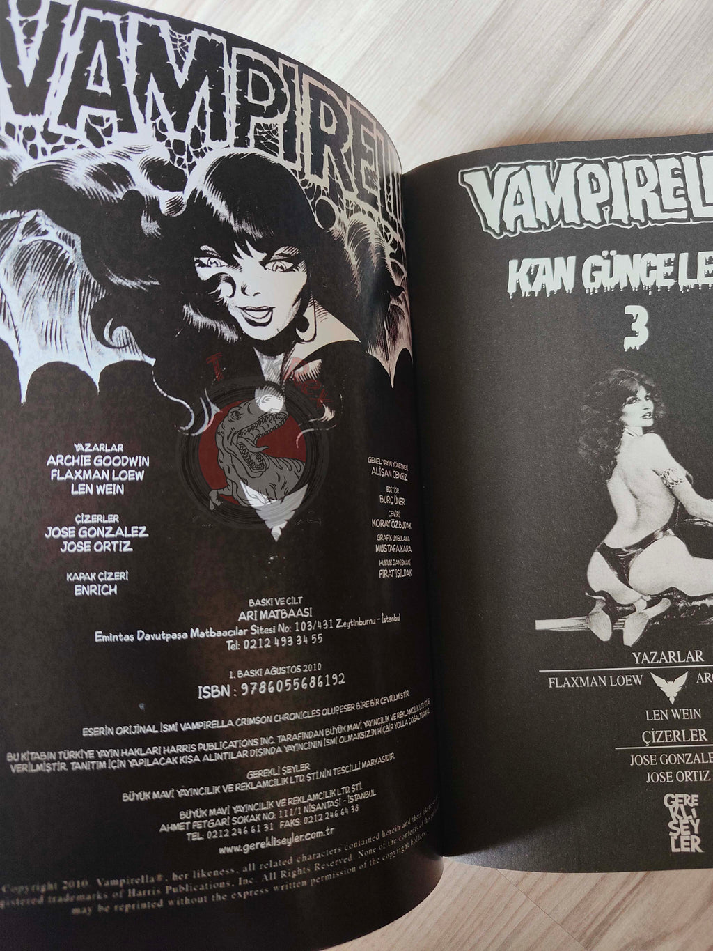 Vampirella Crimson Chronicles #3 2010 Turkish Comic Turkey Enrich