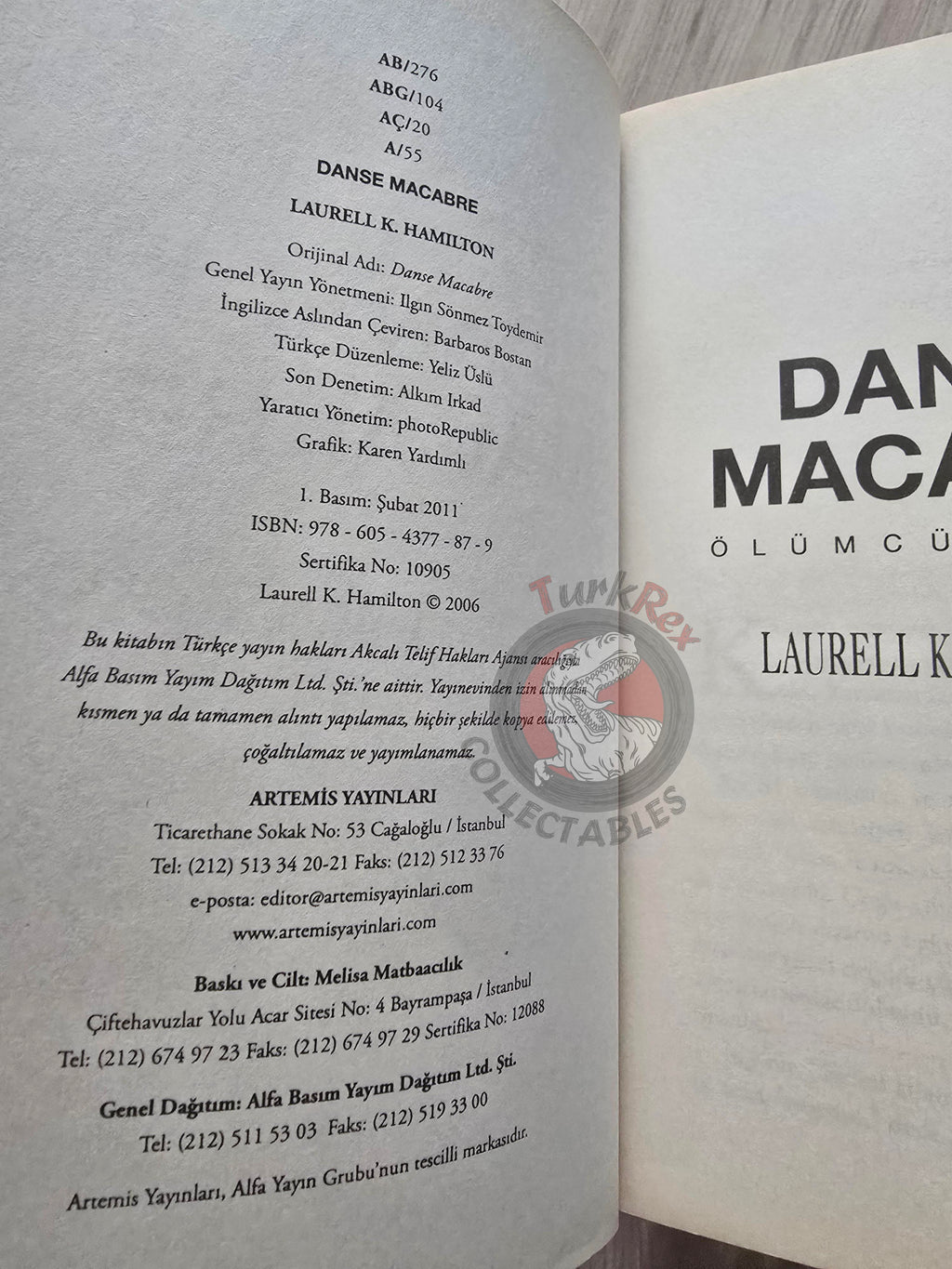 Laurell K. Hamilton – Danse Macabre 2011 1st Turkish Book Turkey Anita Blake: Vampire Hunter