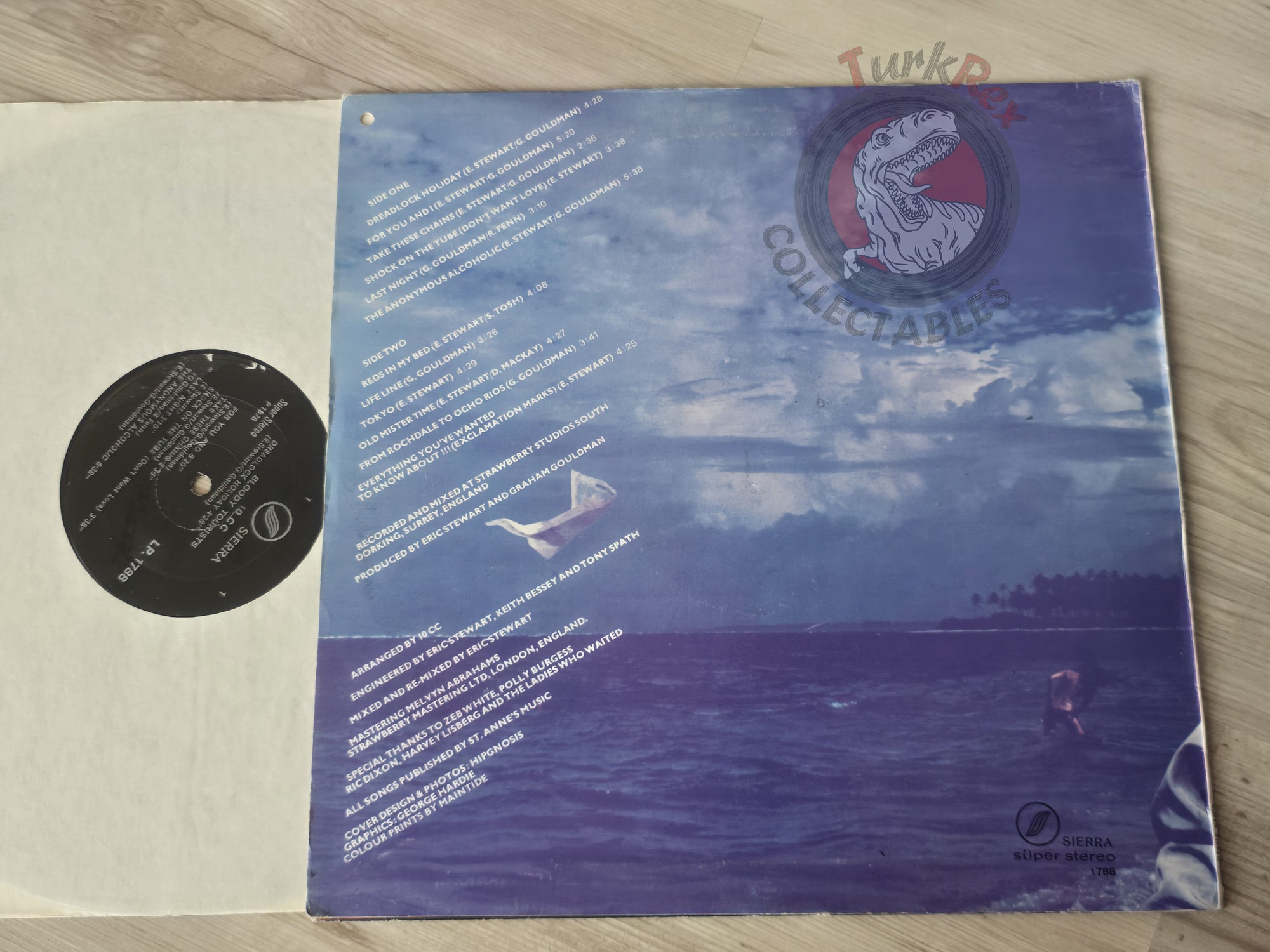 10CC - Bloody Tourists Turkish Pressing Vinyl Turkey Edition