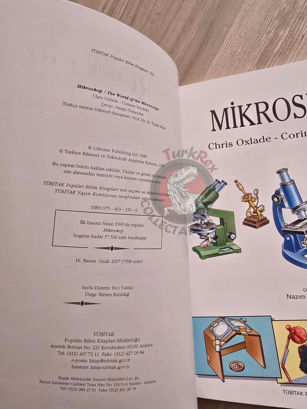 Chris Oxlade & Corinne Stockley – The World Of The Microscope 2007 Turkish Book Turkey