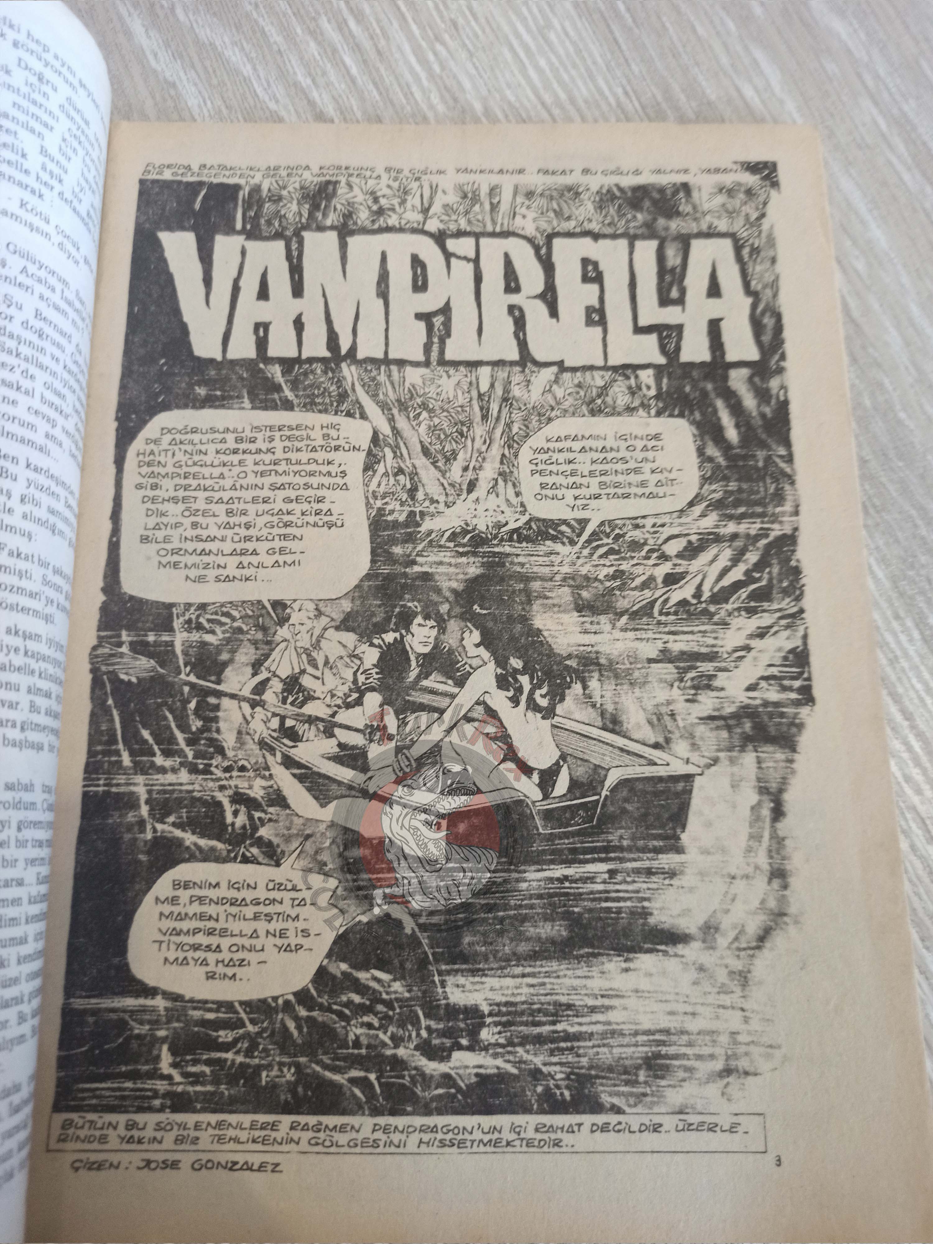 Vampirella #7 1976 Turkish Comic Turkey Warren Publishing cover #33 #17 Morbius